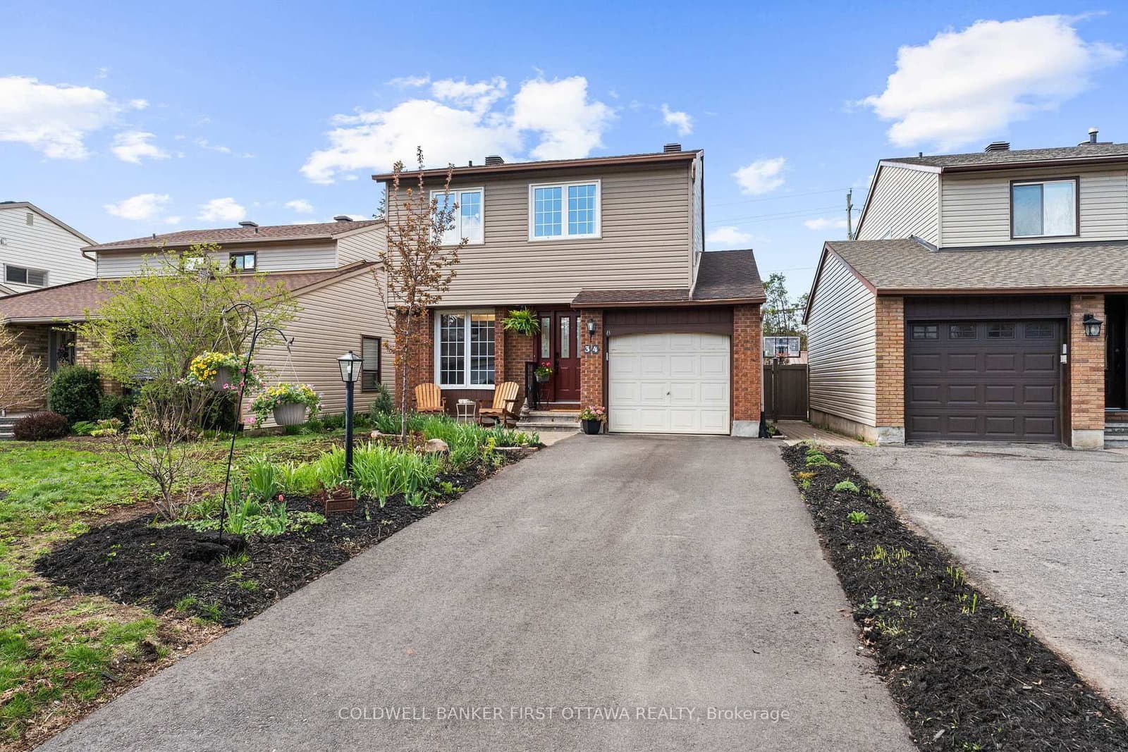 34 Melville Drive, Ottawa, ON — photo 2