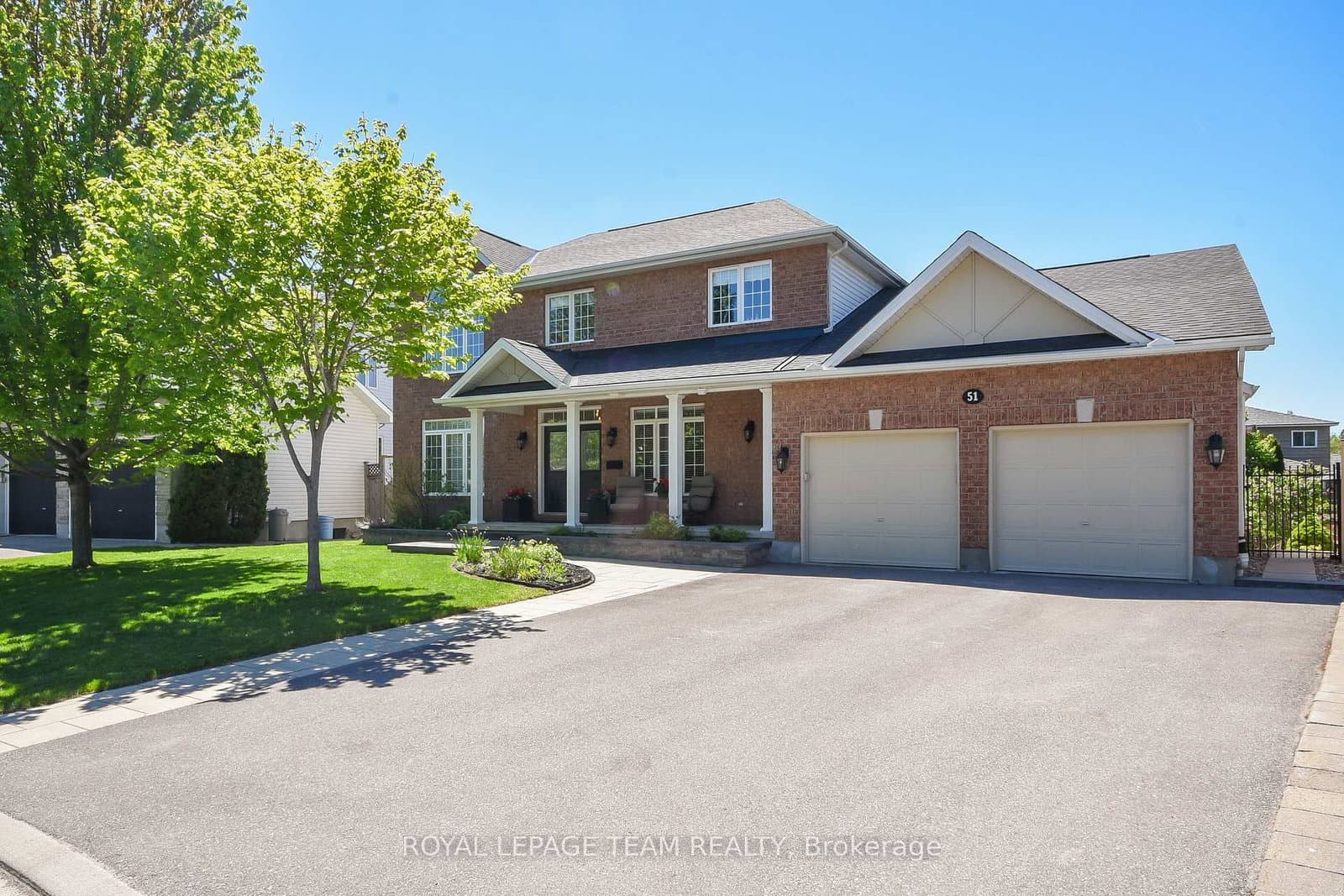 51 Shining Star Circle, Ottawa, ON — photo 2