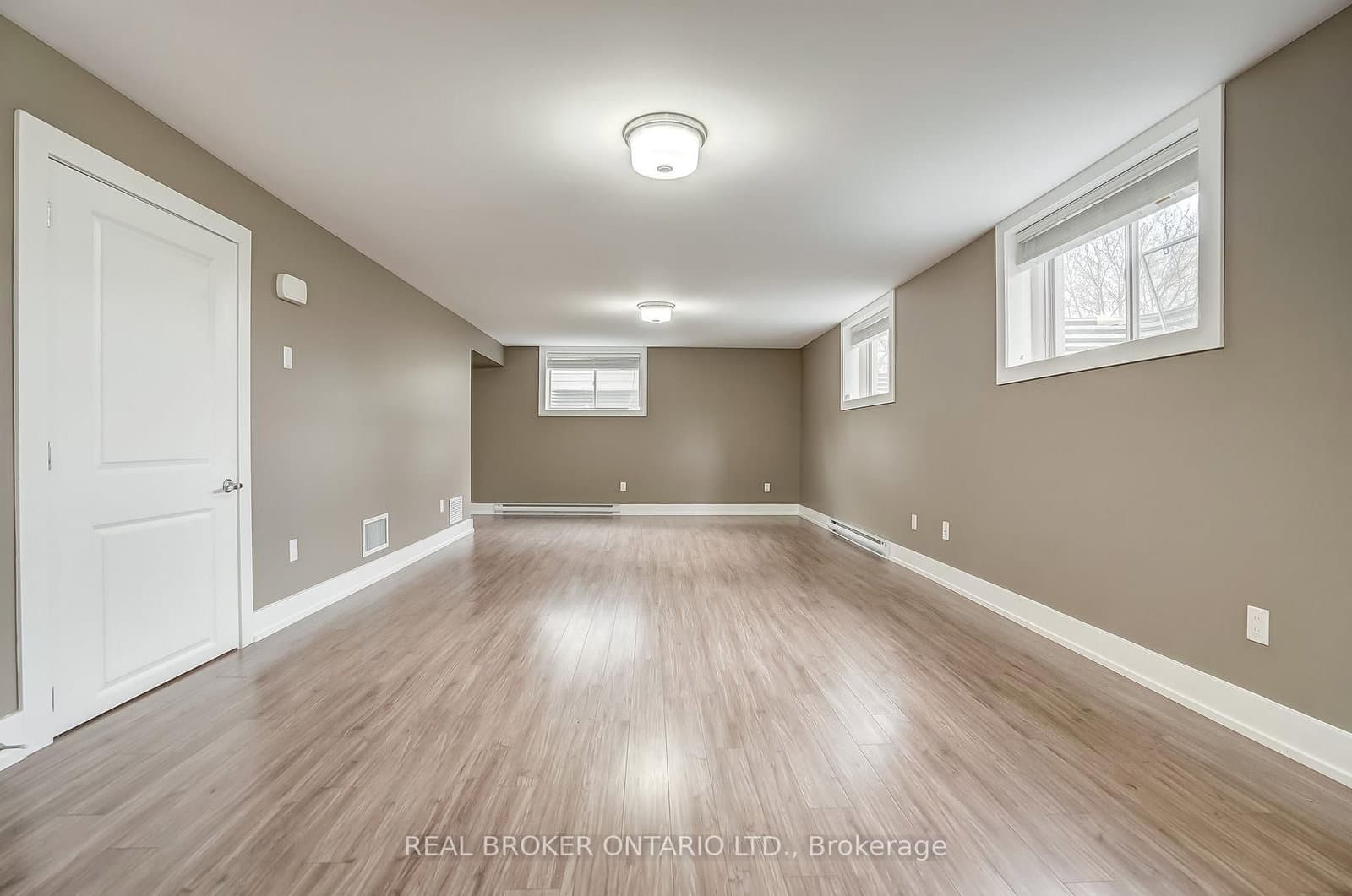 6237 Perth Street, Ottawa, ON — photo 33