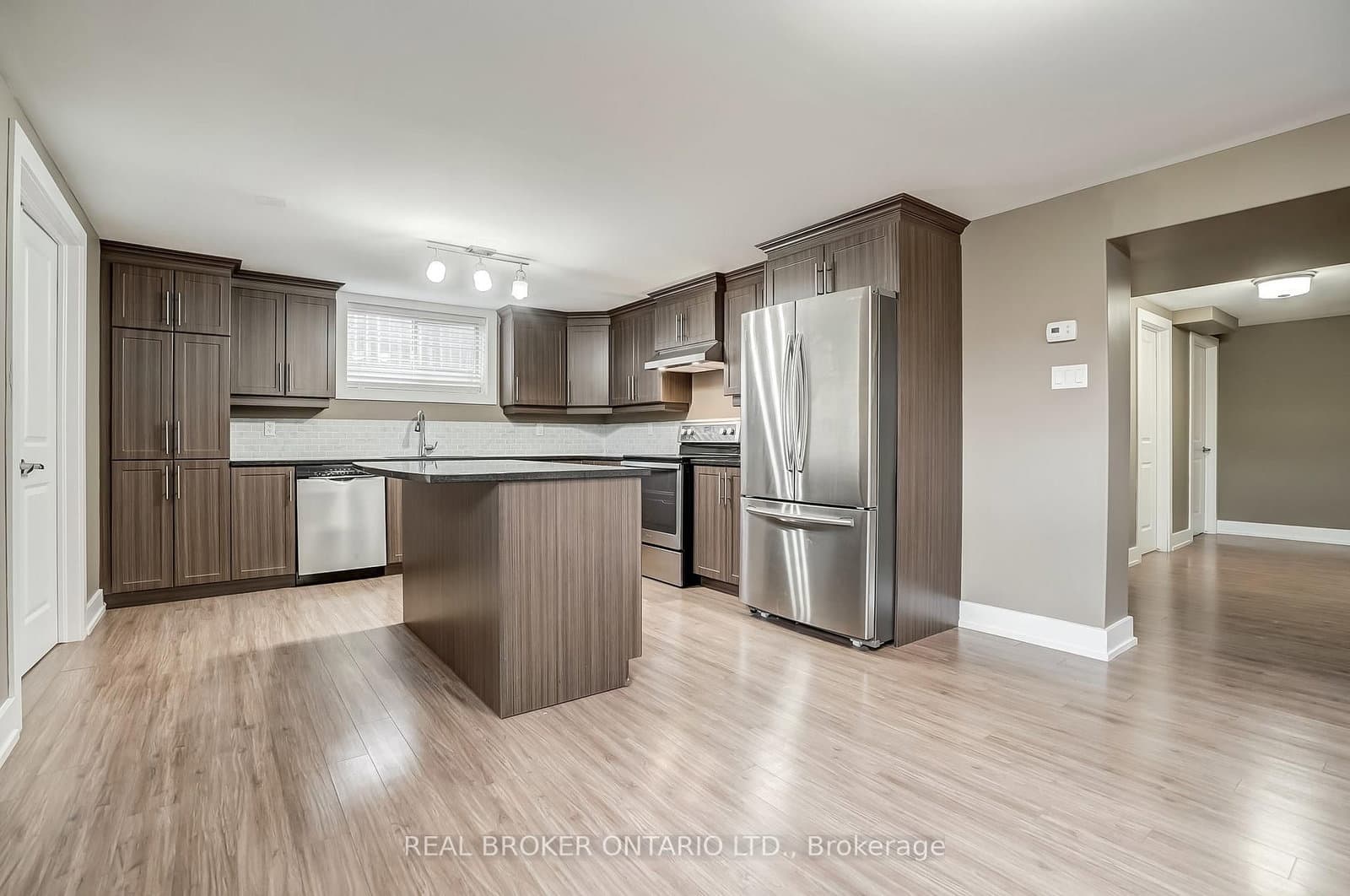 6237 Perth Street, Ottawa, ON — photo 34