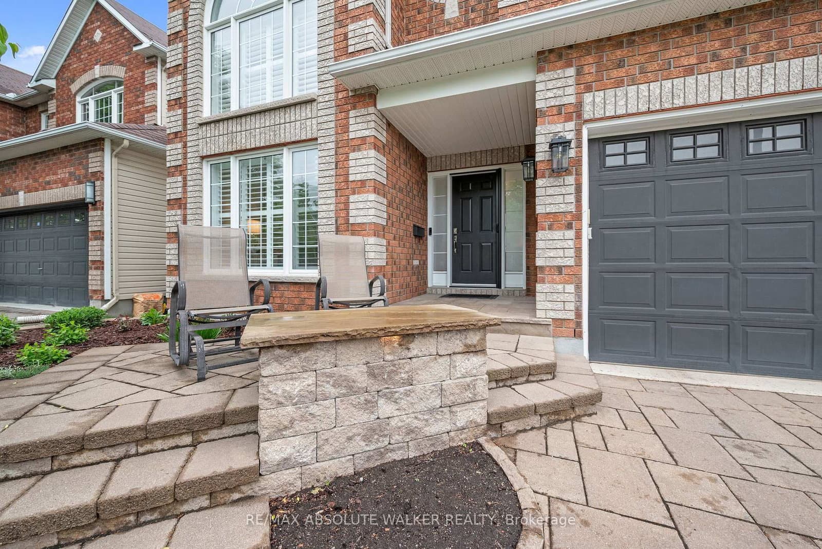 245 Lucinda Crescent, Ottawa, ON — photo 3