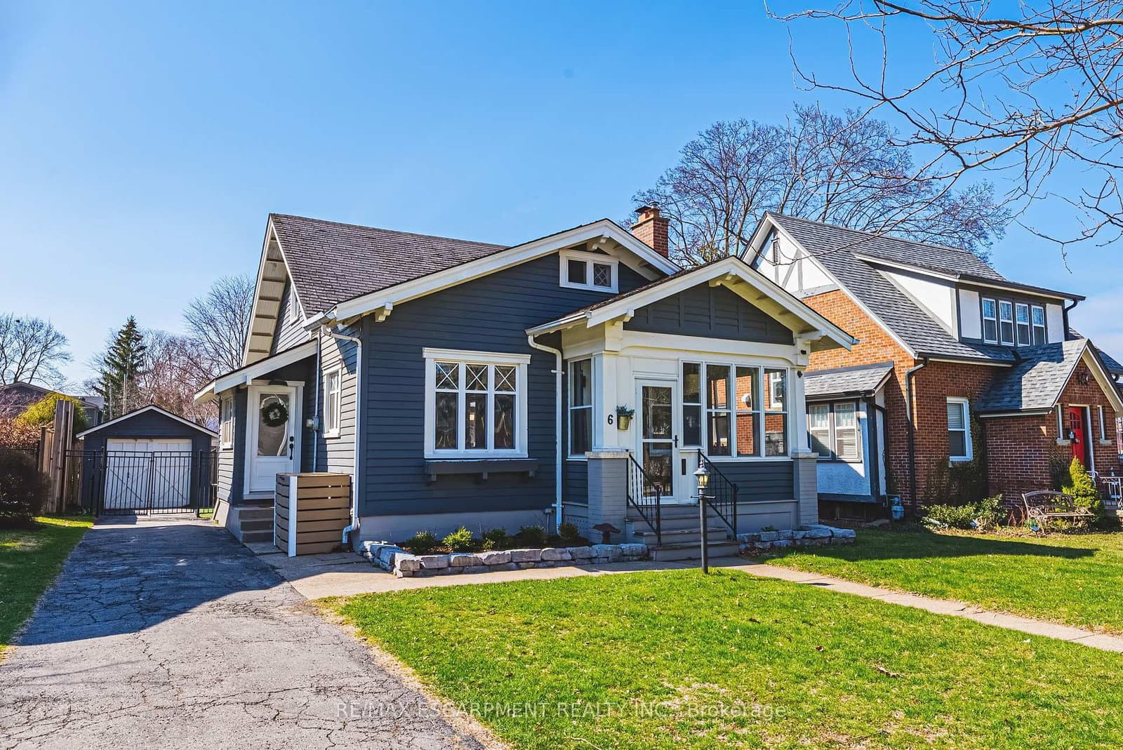 6 Nelles Boulevard, Grimsby, ON