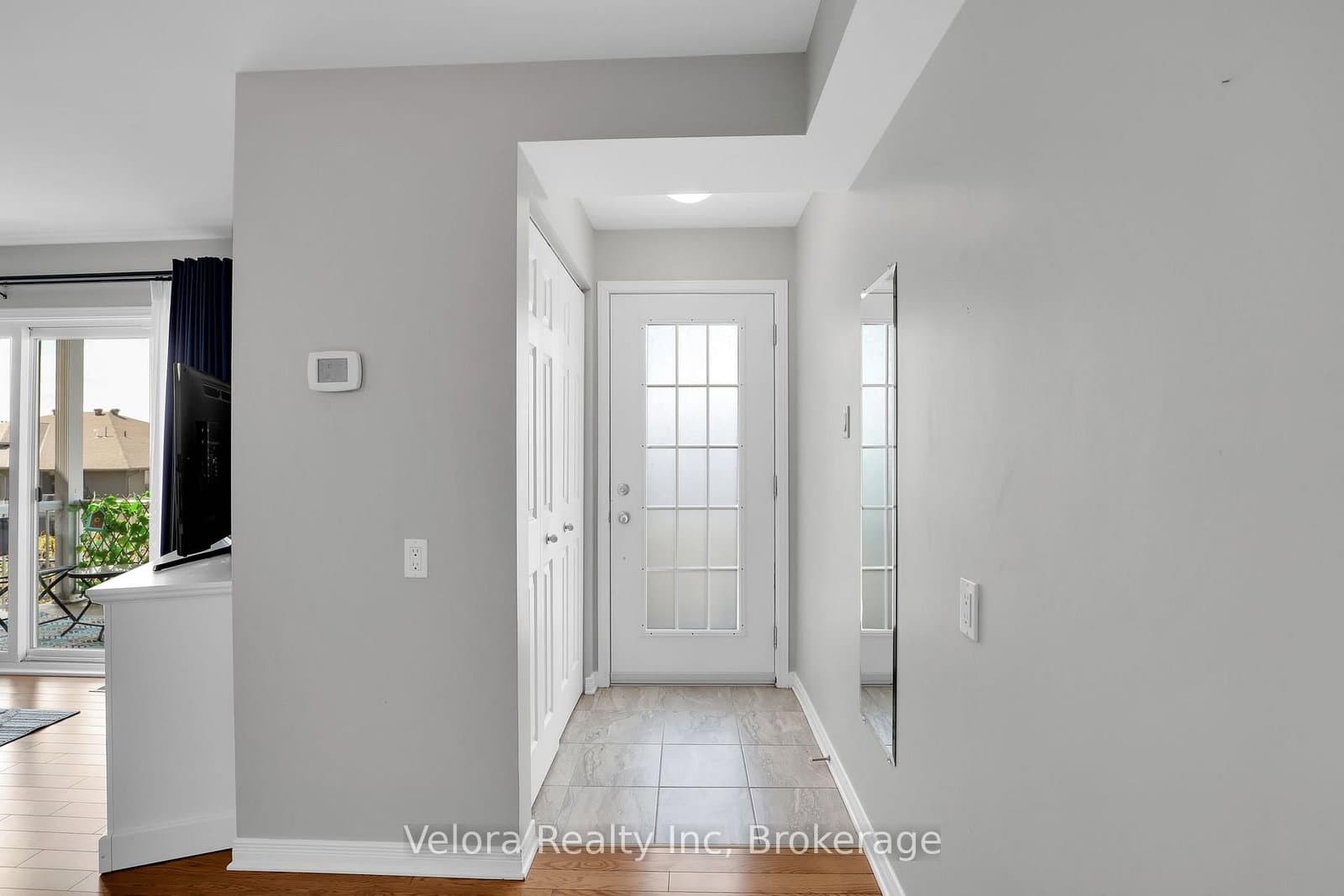 209 - 3275 St Joseph Boulevard, Ottawa, ON — photo 3