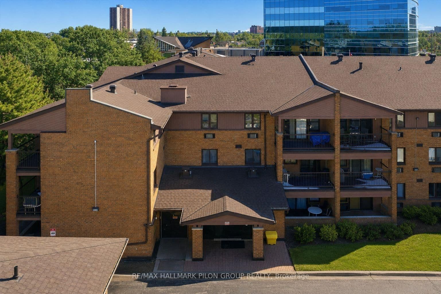 206 - 316 Savard Avenue, Ottawa, ON