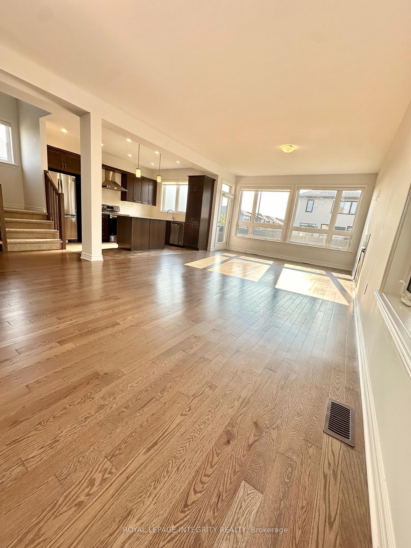 532 Supernova Street, Manotick, ON — photo 3