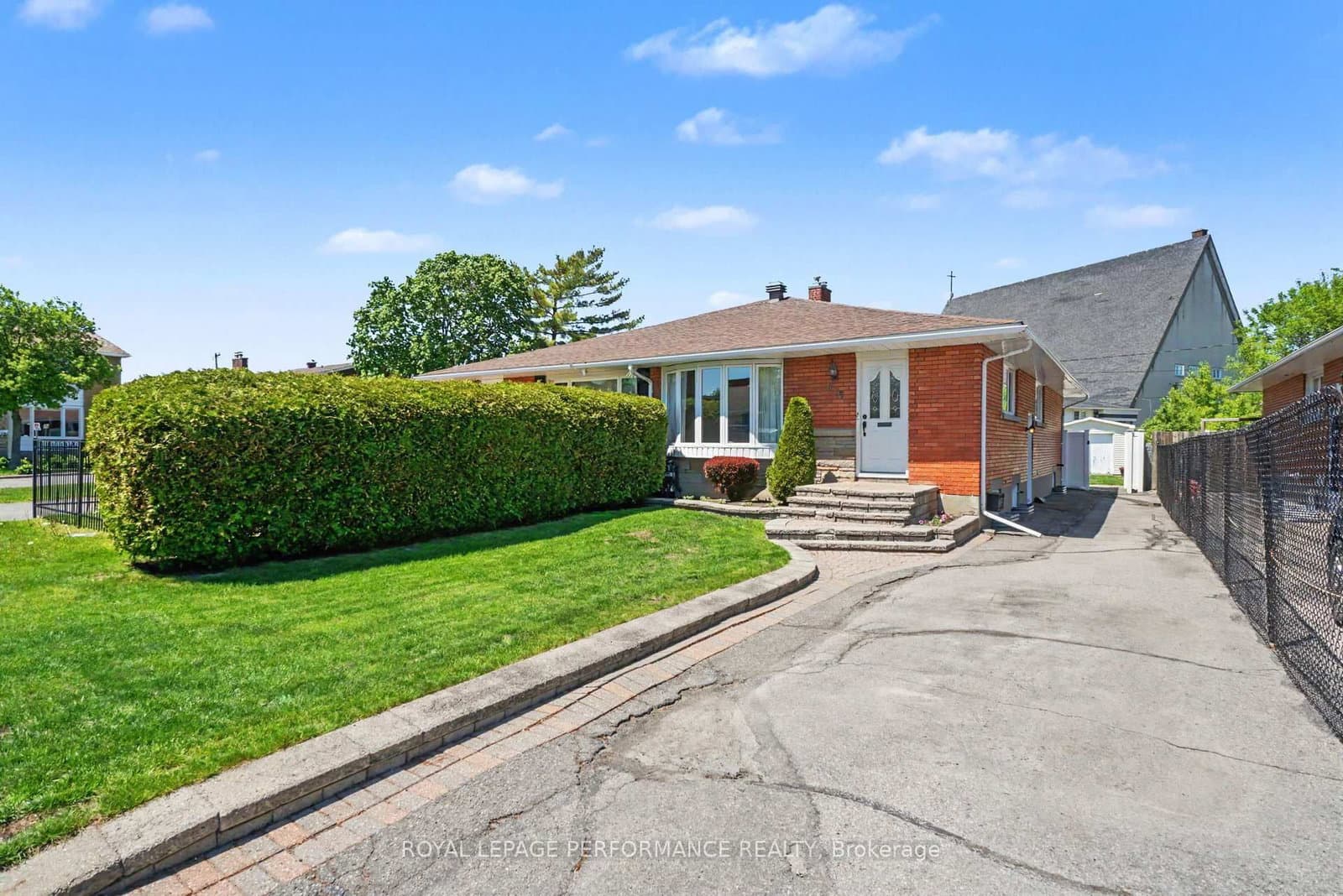 615 Quebec Street, Ottawa, ON