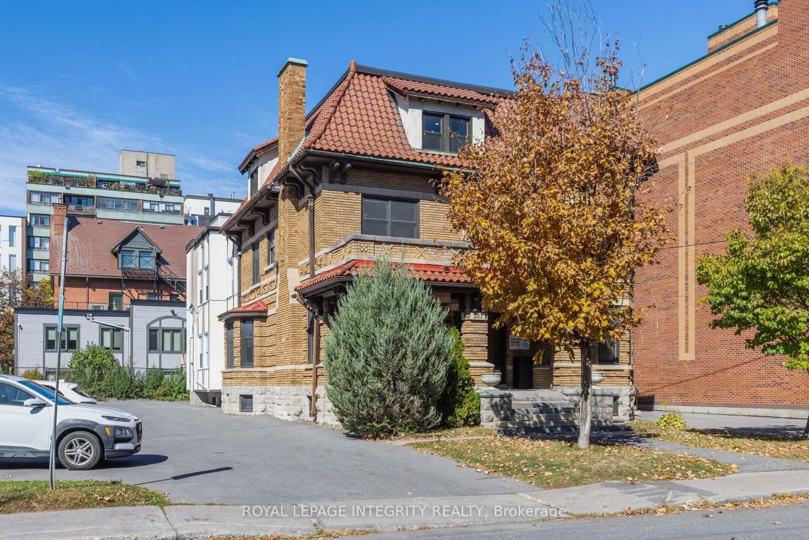307 Gilmour Street, Ottawa, ON — photo 2