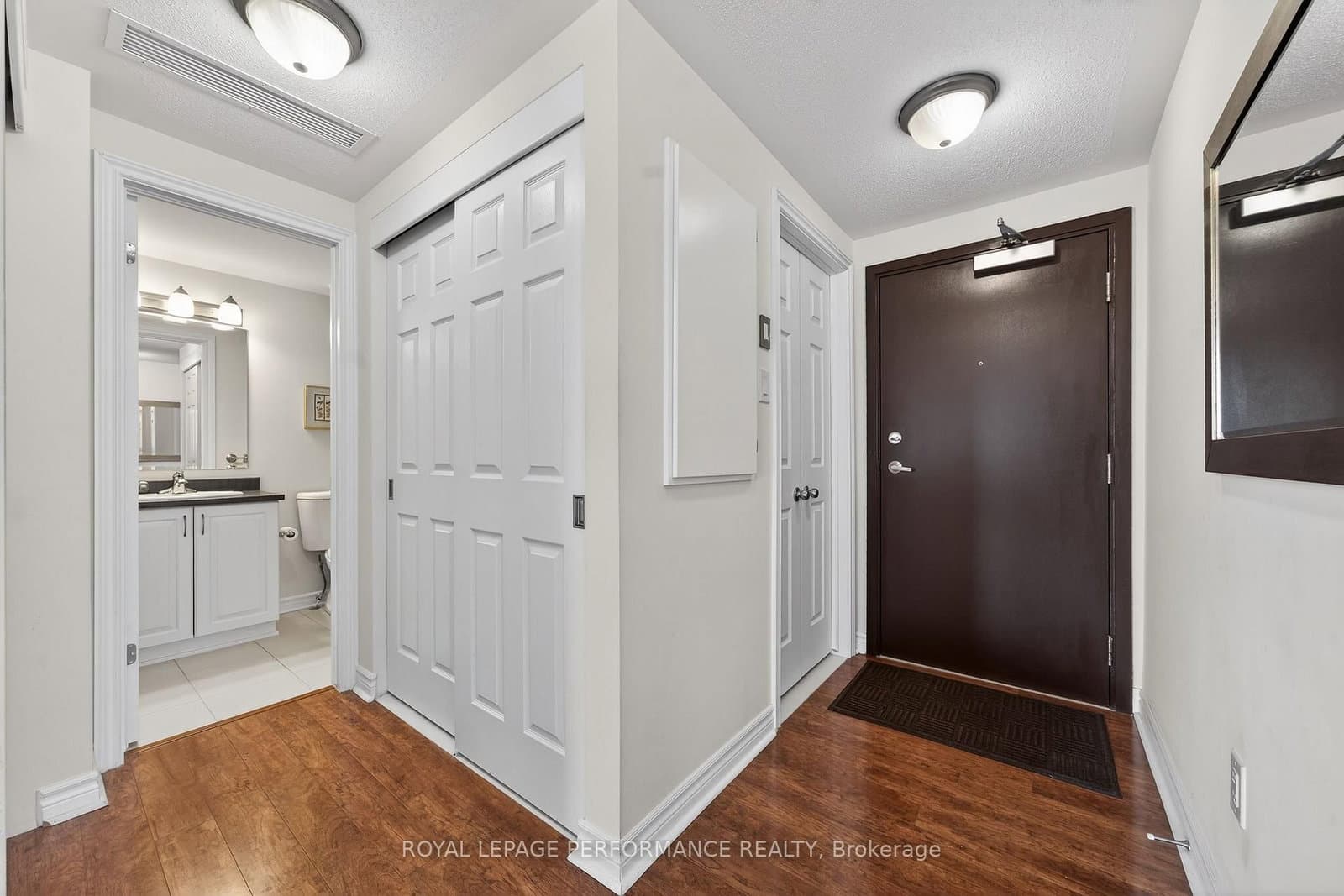 305 - 669 Sue Holloway Drive, Ottawa, ON — photo 3