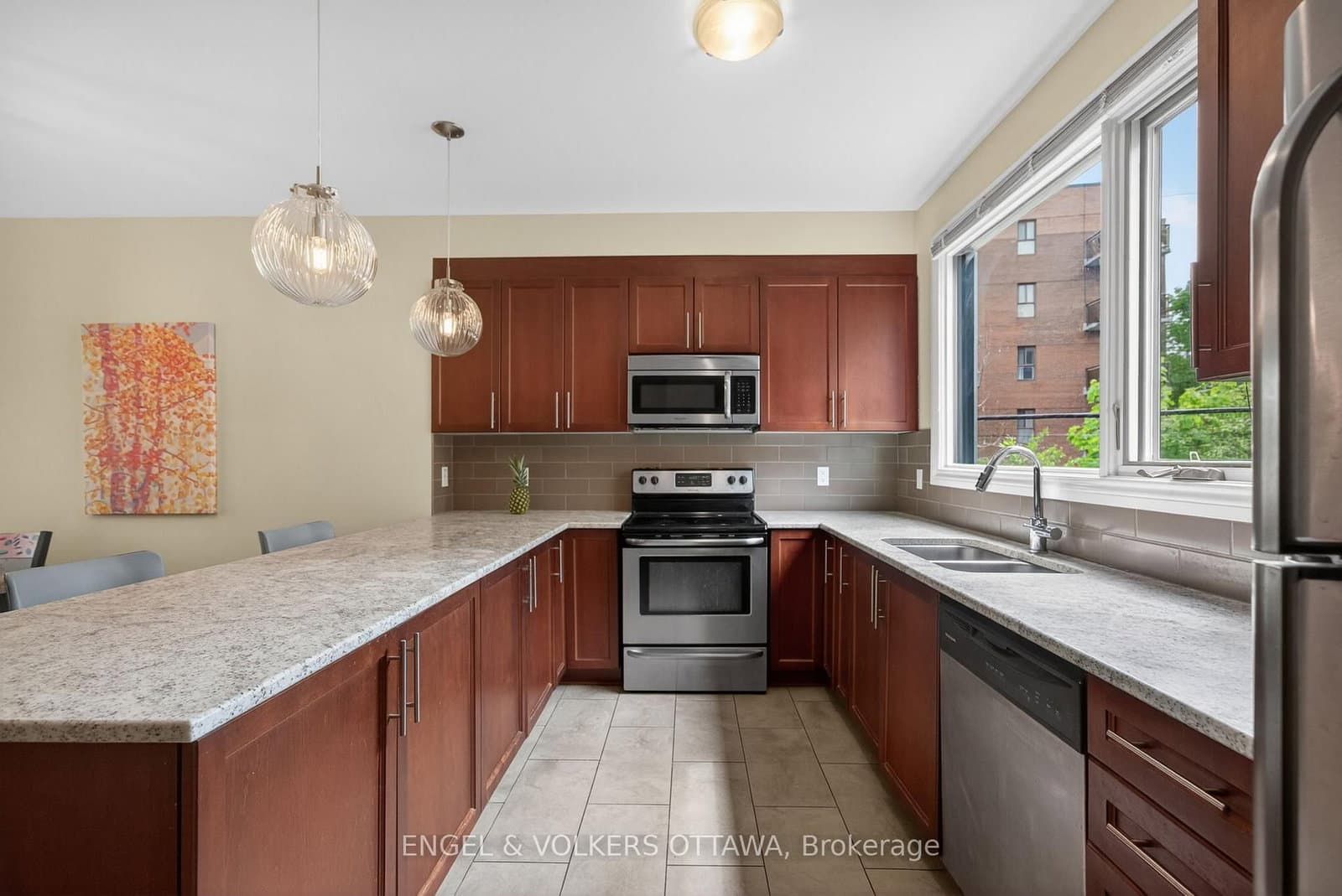1896 Carling Avenue, Ottawa, ON — photo 9