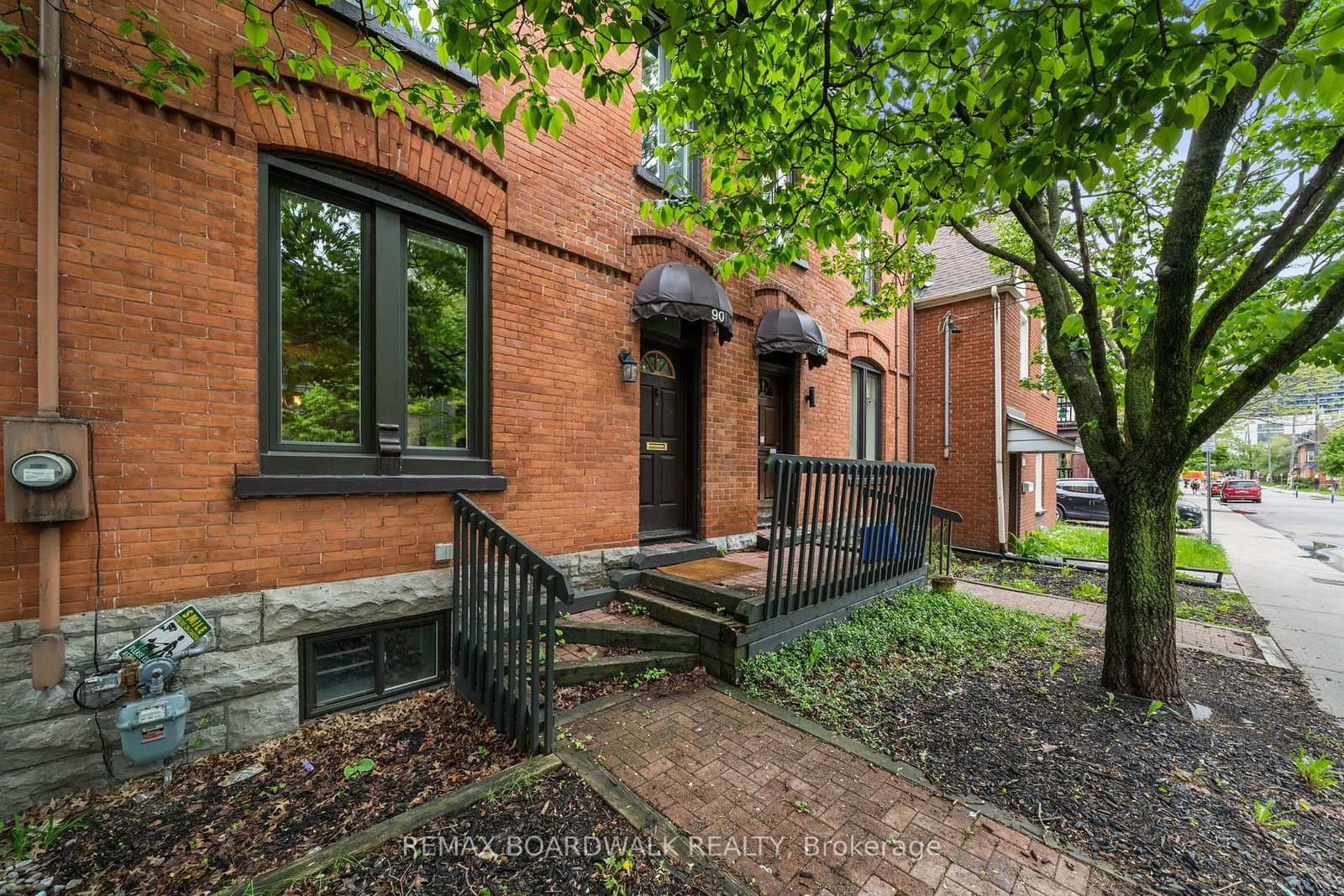 90 STEWART Street, Ottawa, ON — photo 3
