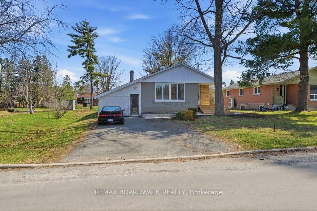 1279 Adirondack Drive, Ottawa, ON