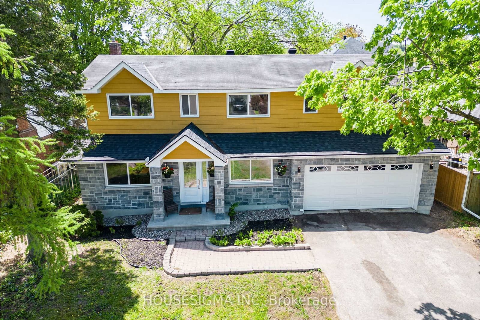 2032 Kings Grove Crescent, Ottawa, ON — photo 2