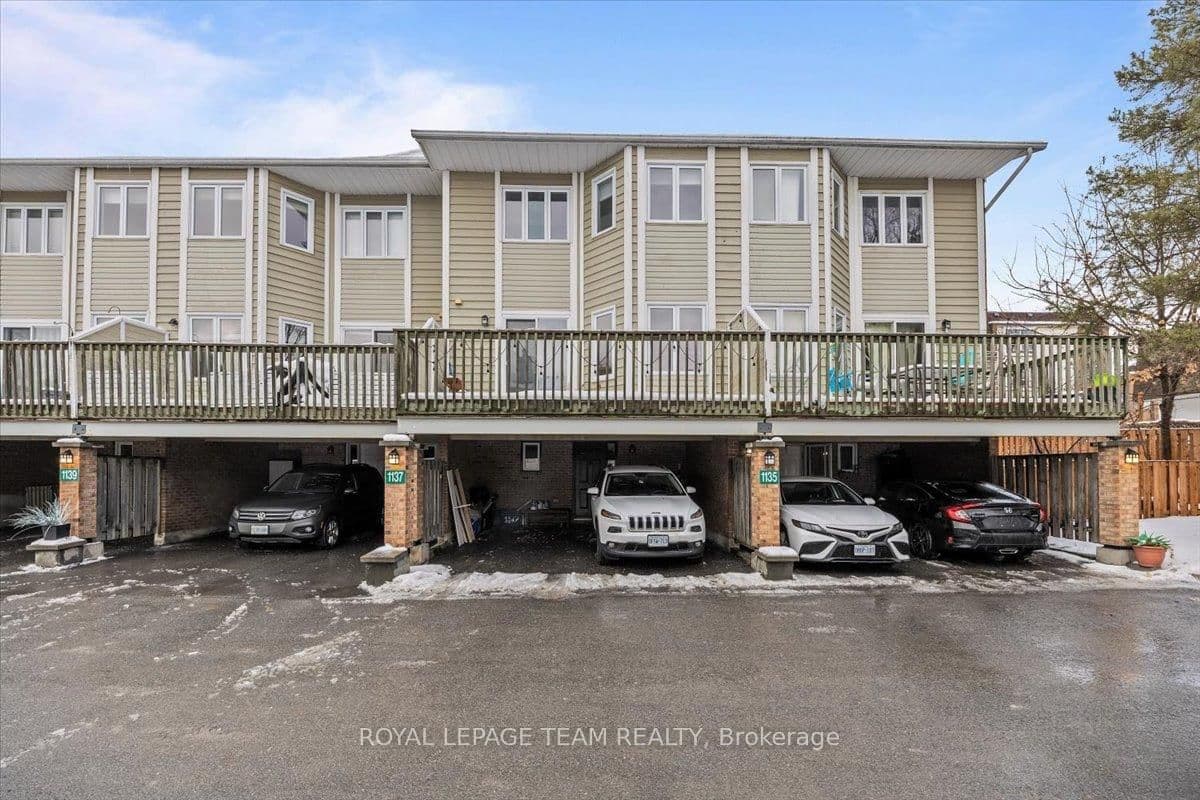 1137 Chimney Hill Way, Ottawa, ON