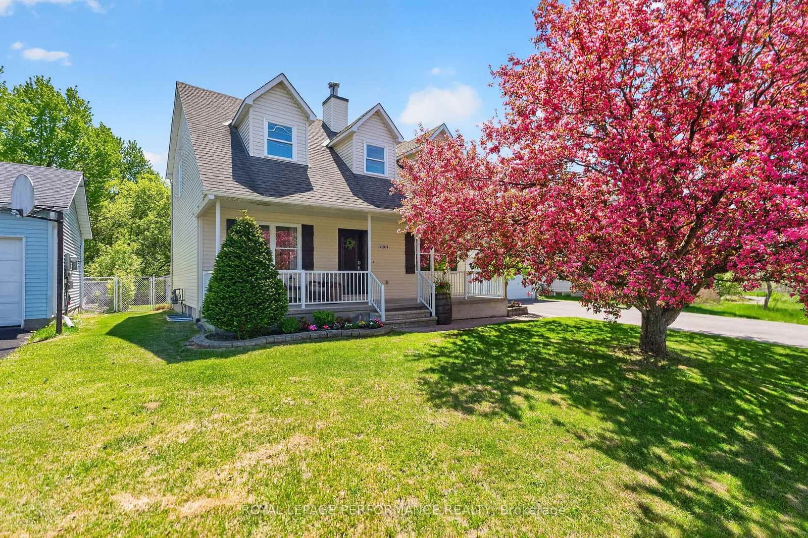 6304 Fernbank Road, Stittsville, ON