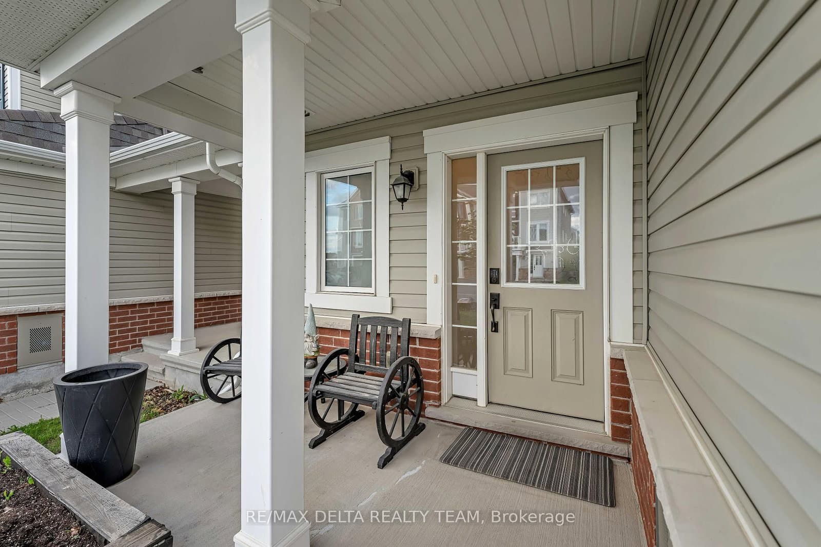 266 Brassy Minnow Crescent, Ottawa, ON — photo 2