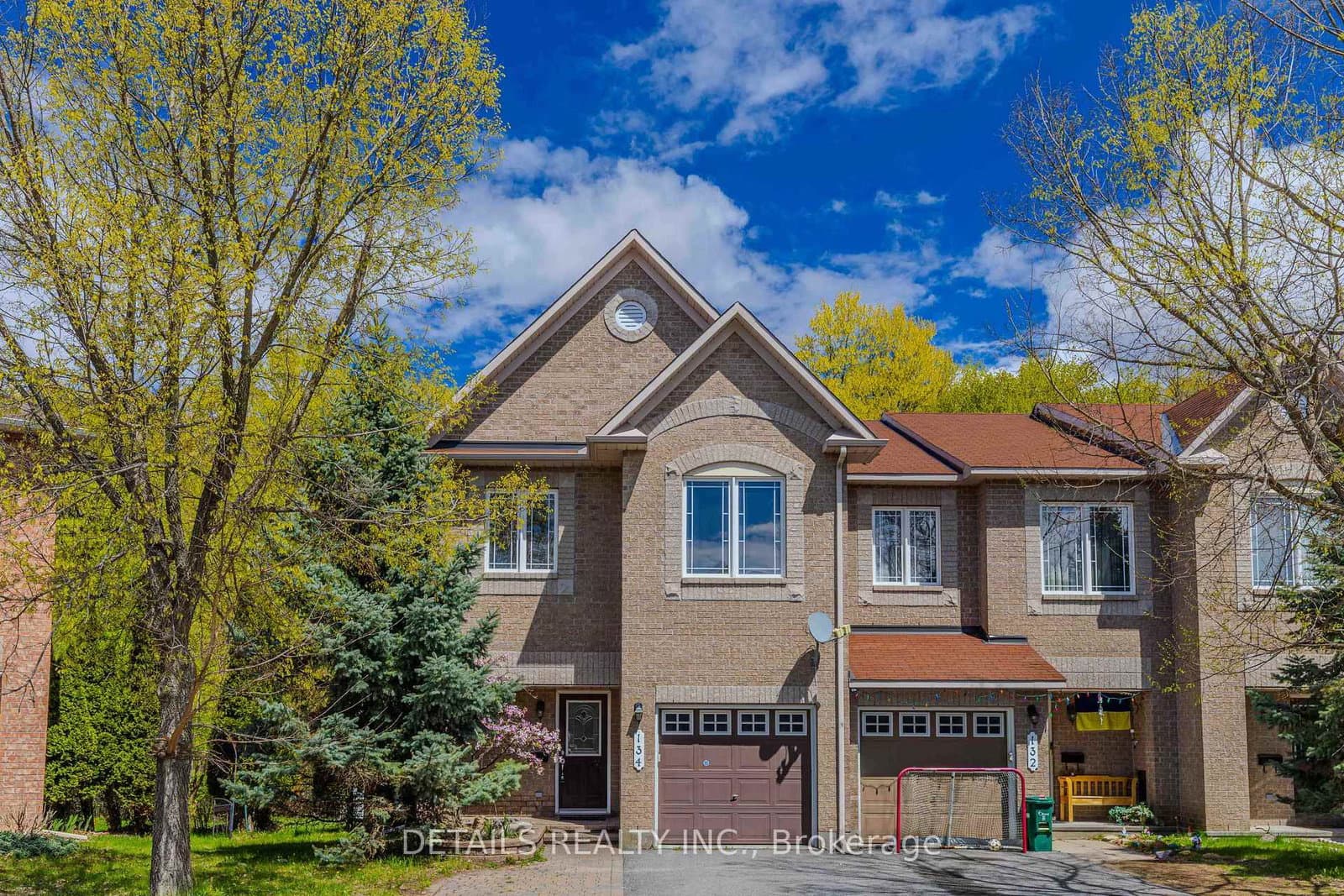 134 Tacom Circle, Ottawa, ON