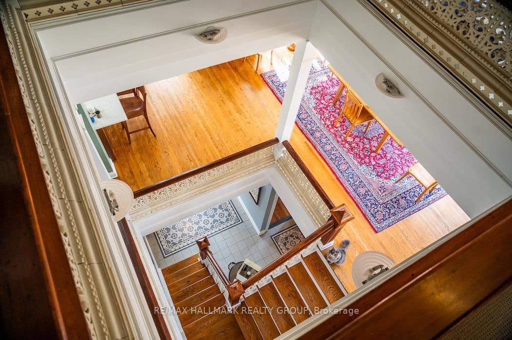 53 Scrivens Street, Ottawa, ON — photo 3