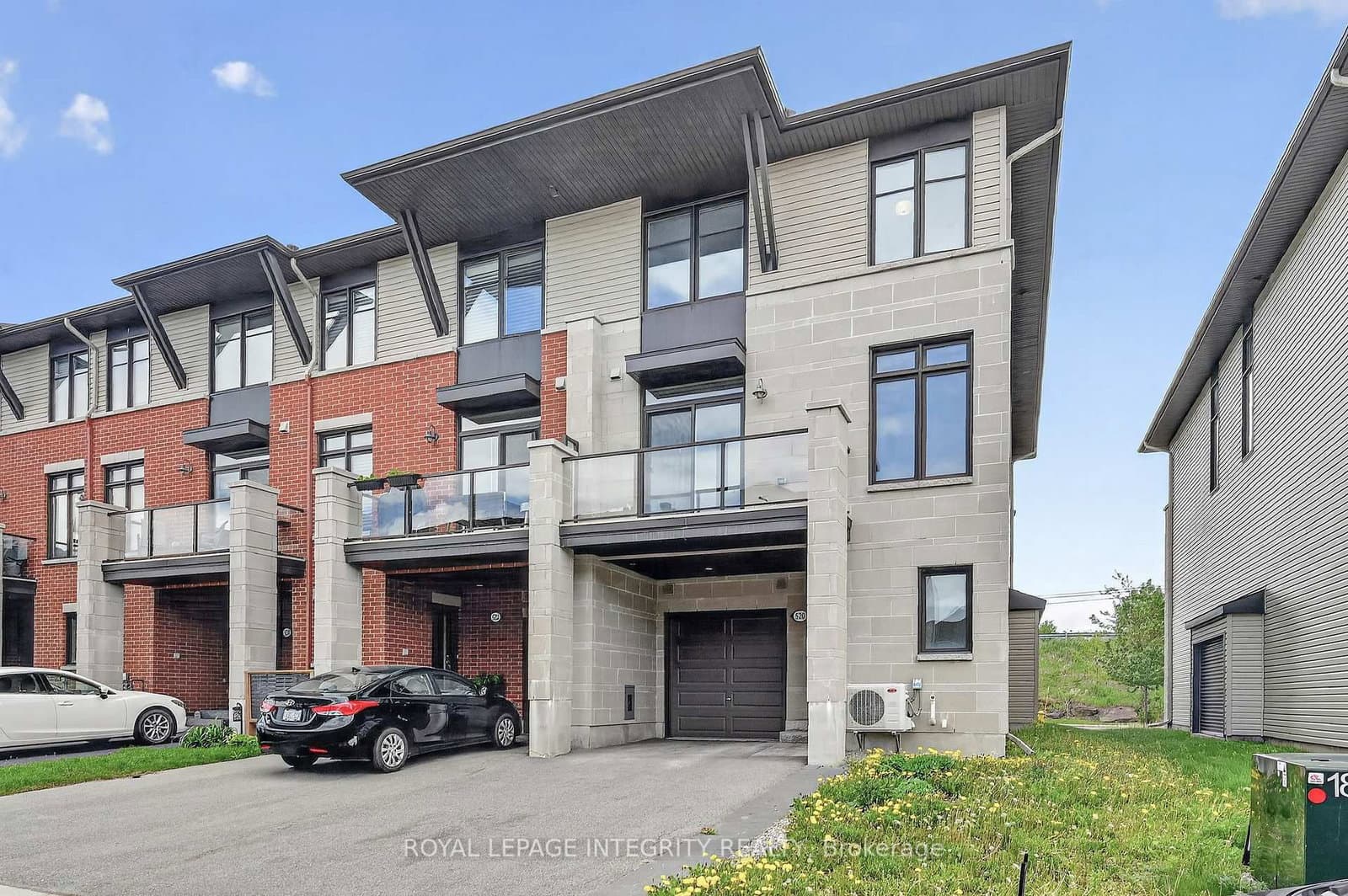 520 Stadacone Row, Ottawa, ON