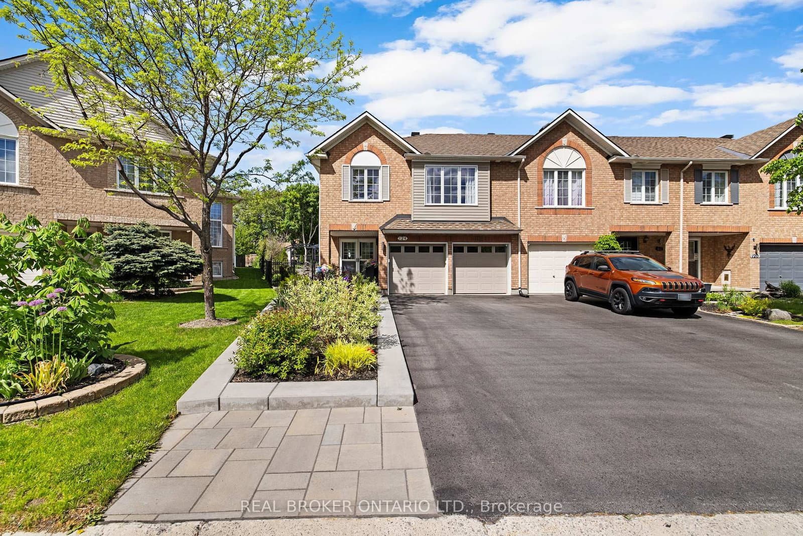 124 Macassa Circle, Ottawa, ON