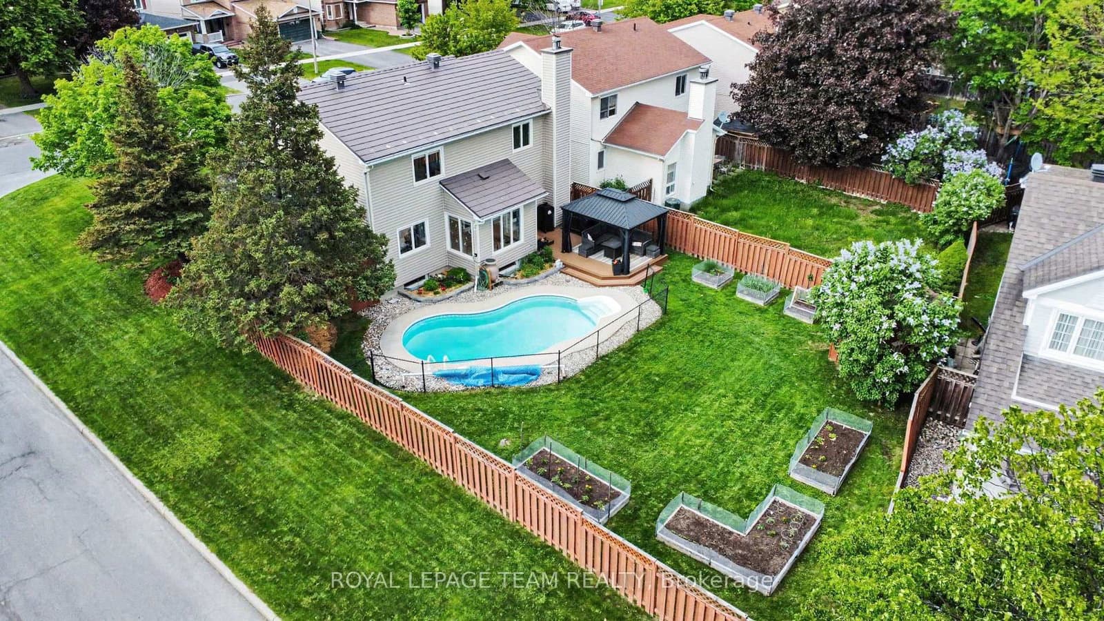 6114 Silverbirch Street, Ottawa, ON — photo 3