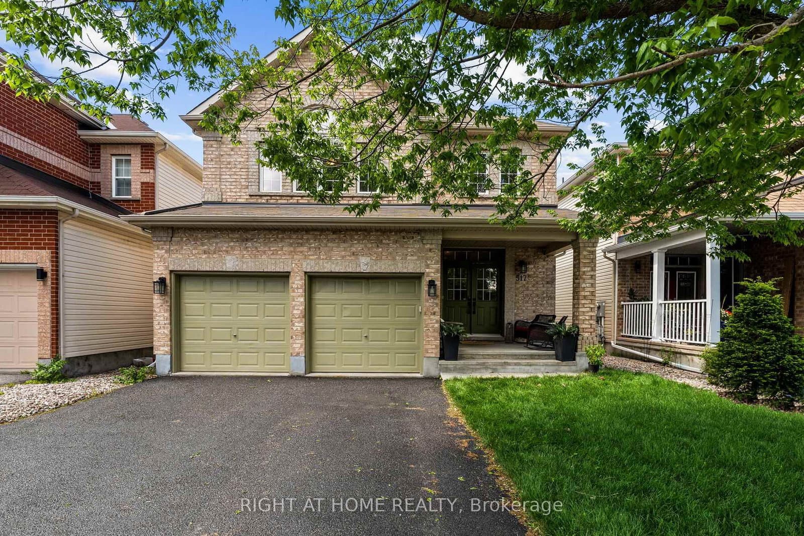 517 STONECHURCH Way, Ottawa, ON