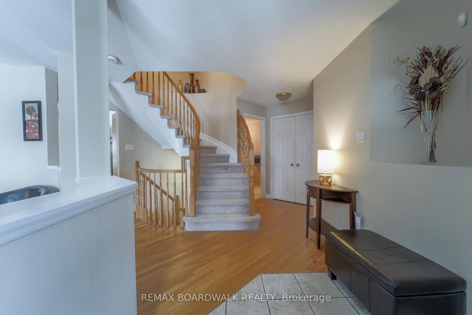 170 Bridlewood Drive, Ottawa, ON — photo 2