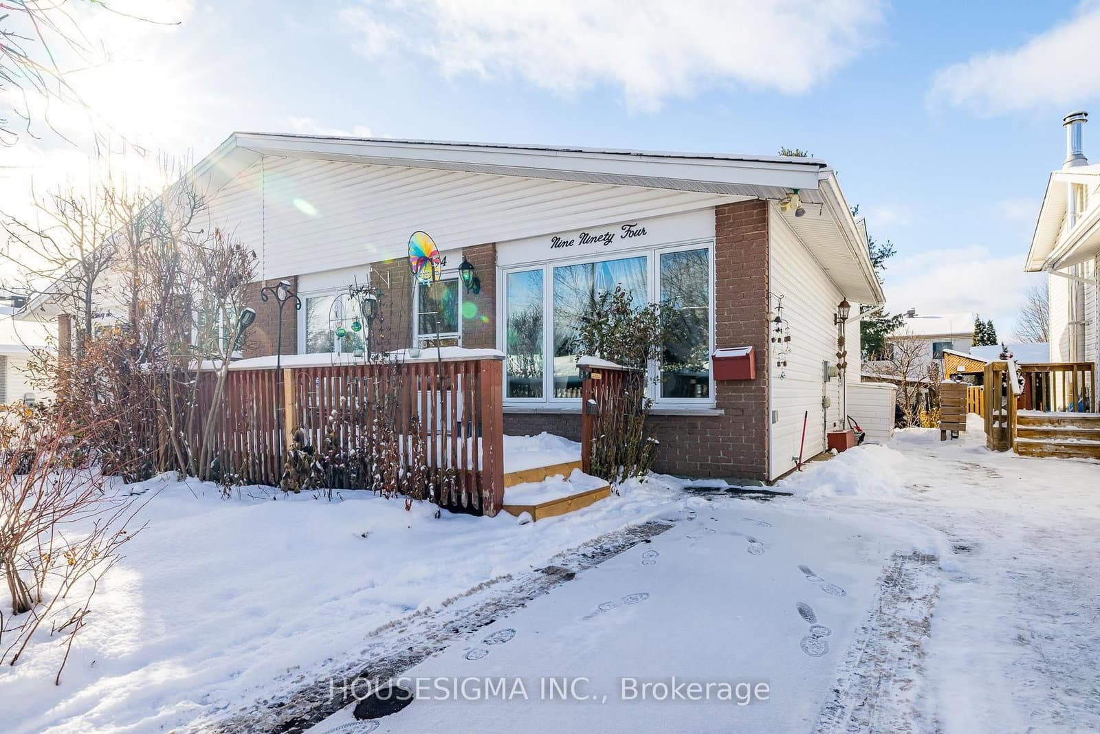 994 Charlton Drive, Ottawa, ON — photo 2