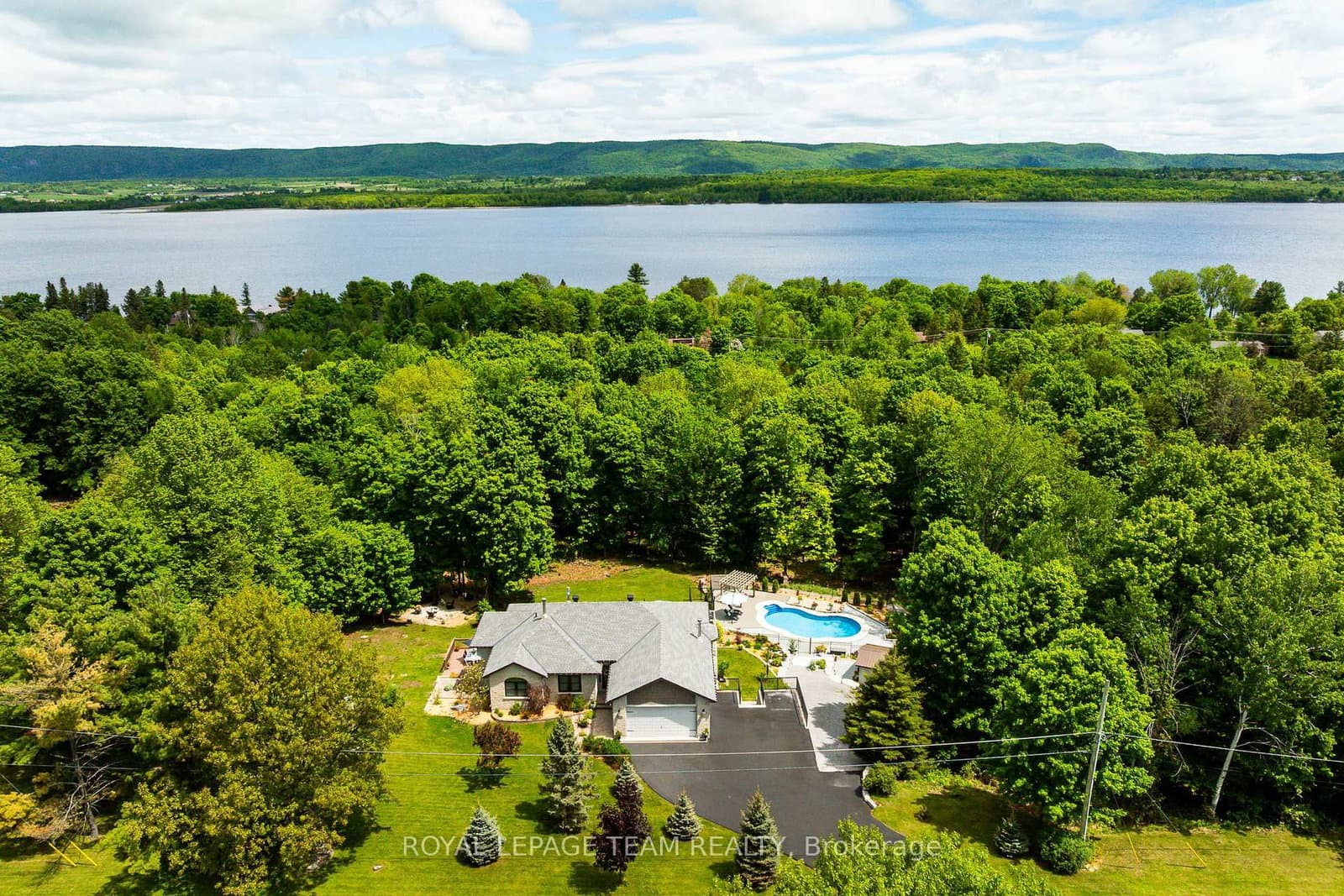 2866 Stonebridge Road, Richmond, ON
