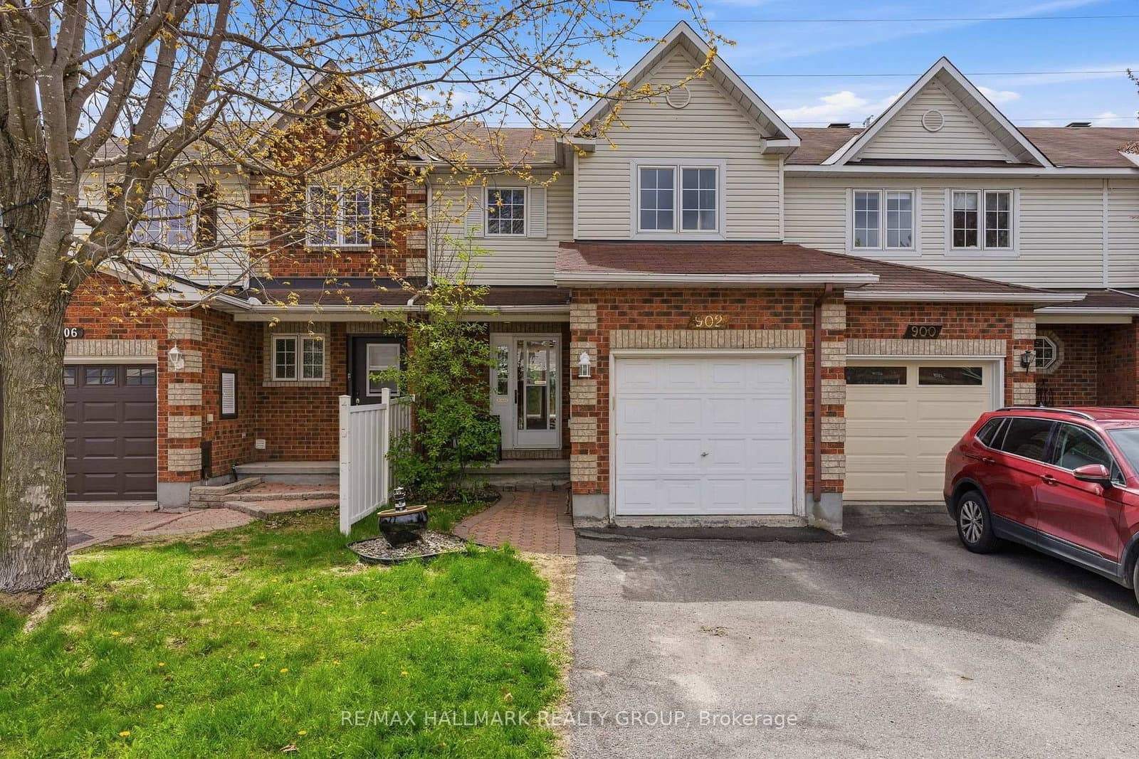 902 Paradise Crescent, Ottawa, ON