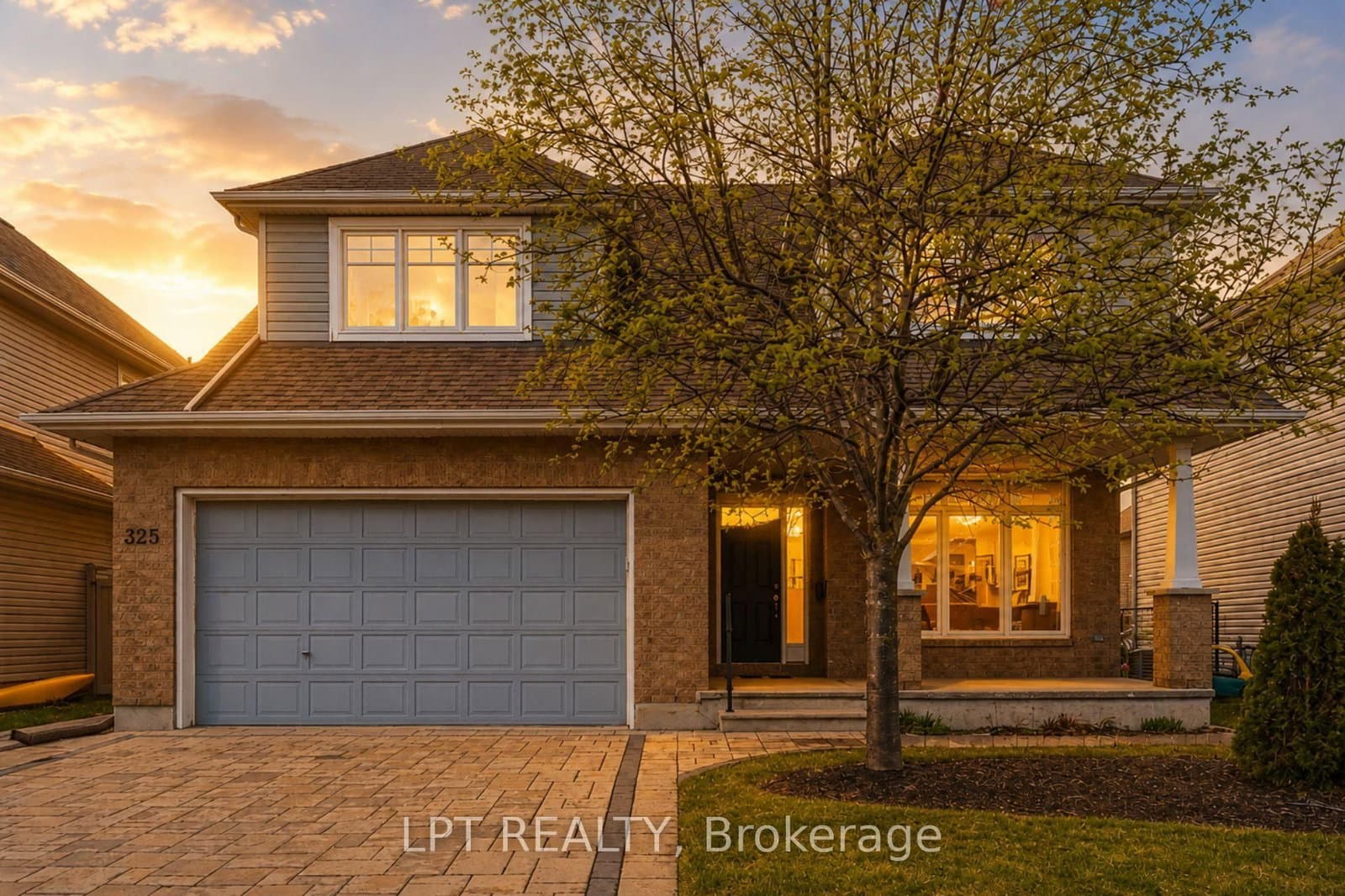325 Creston Valley Way, Ottawa, ON
