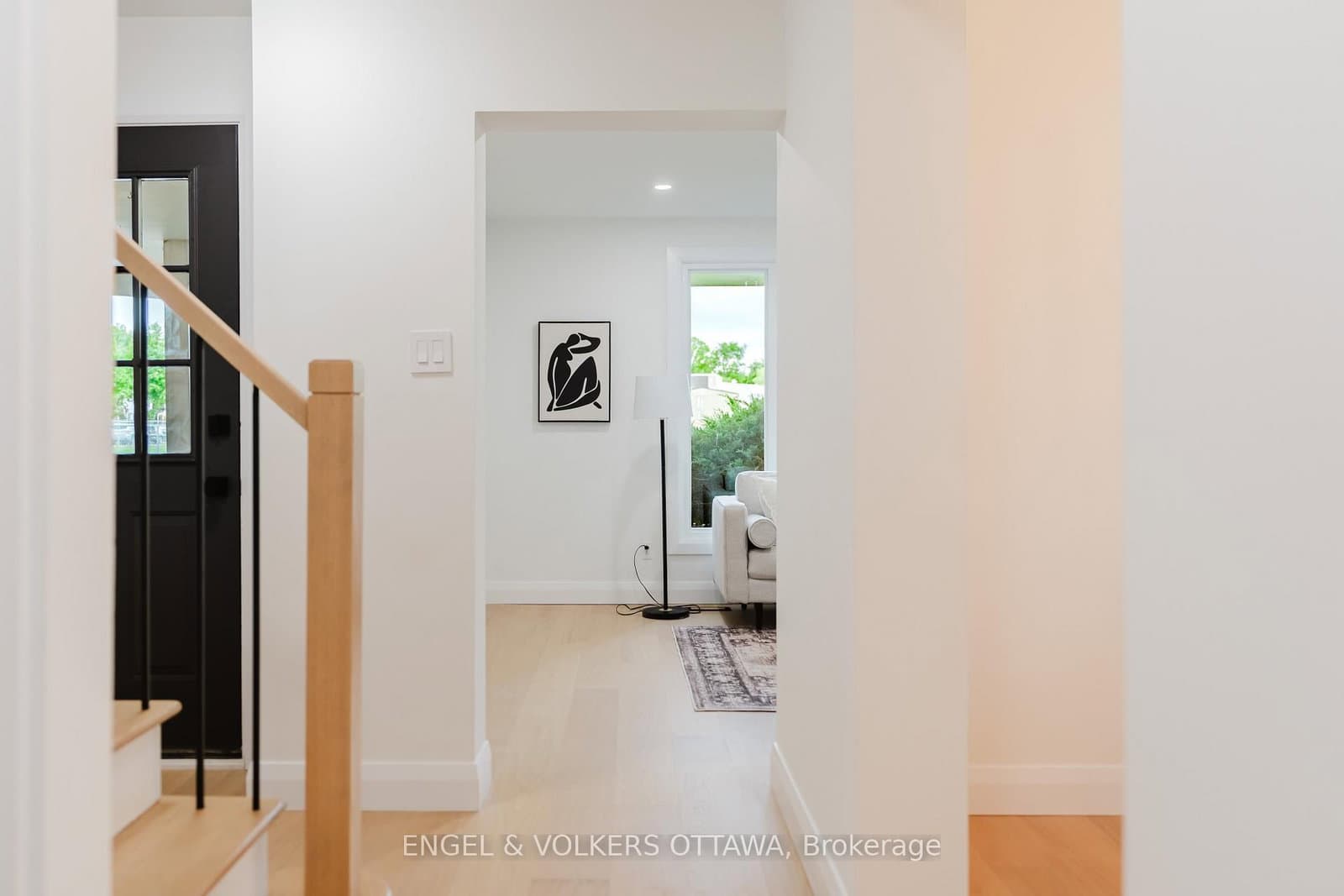 825 De Salaberry Street, Ottawa, ON — photo 3