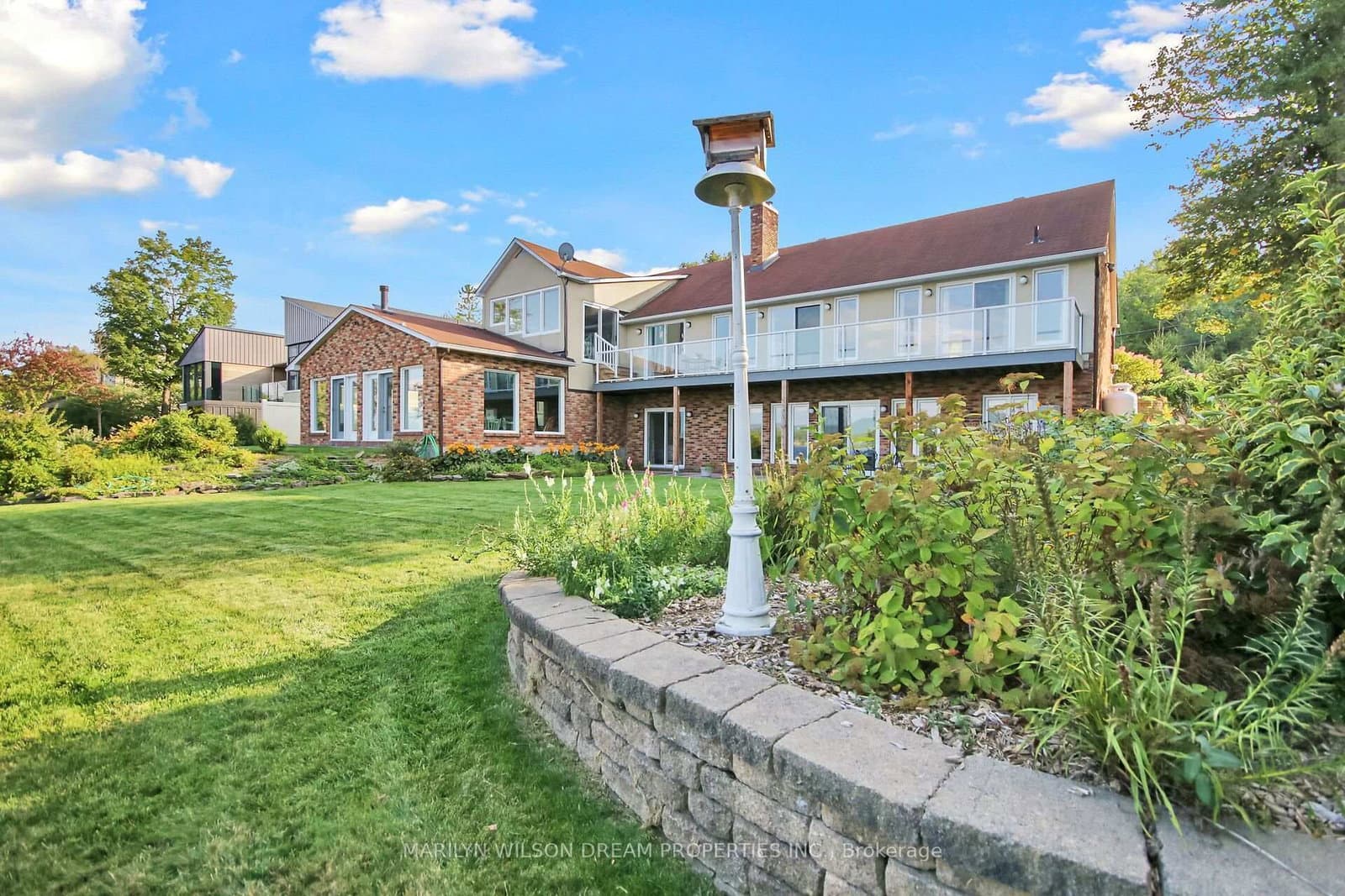 2998 Barlow Crescent, Ottawa, ON