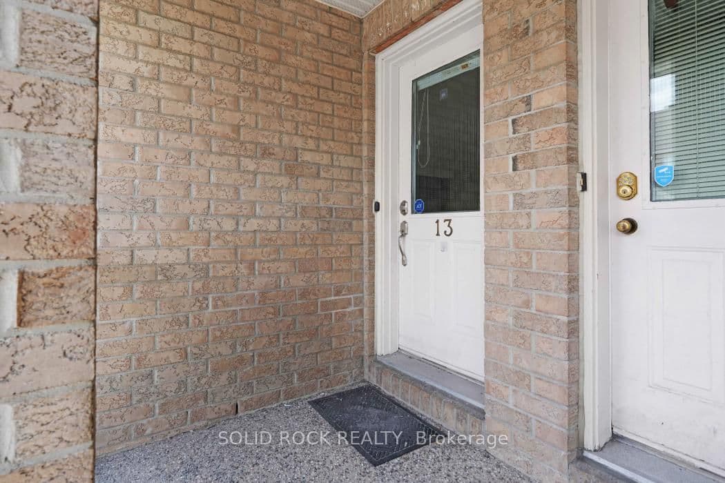 13 - 1701 Blohm Drive, Ottawa, ON — photo 3