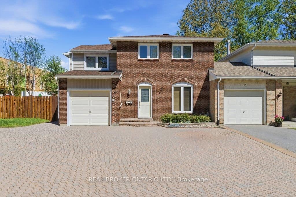 13 Beddoe Lane, Ottawa, ON