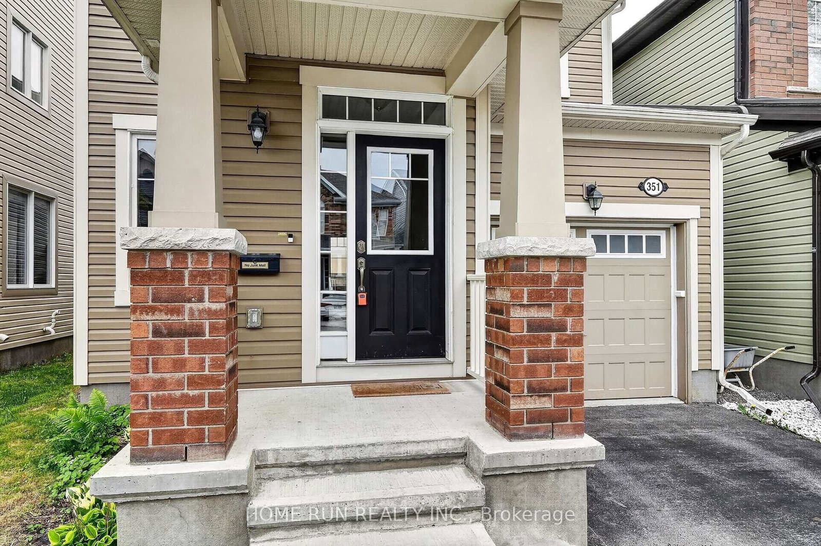 351 Gallantry Way, Ottawa, ON — photo 2