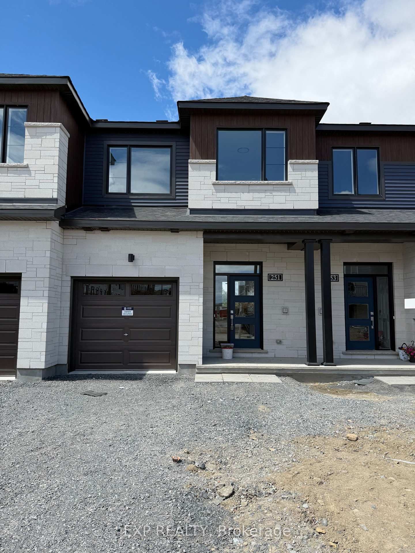 251 Bankside Way, Ottawa, ON