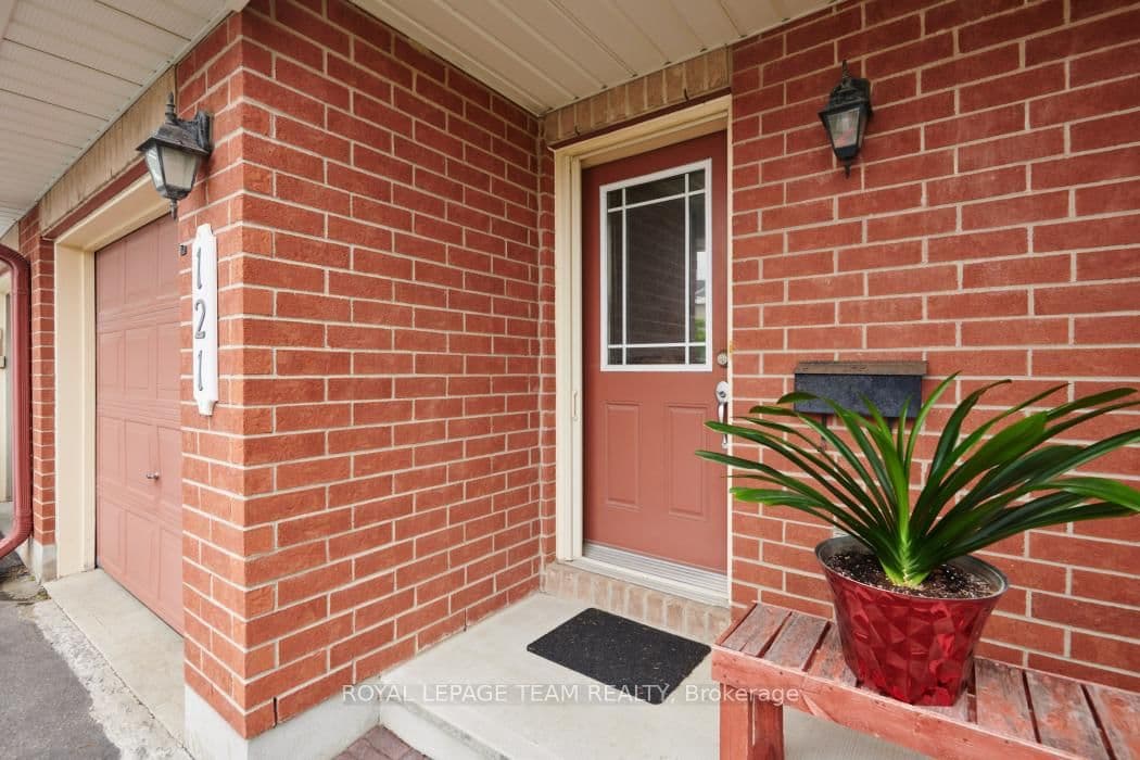 121 Sorento Street, Ottawa, ON — photo 3
