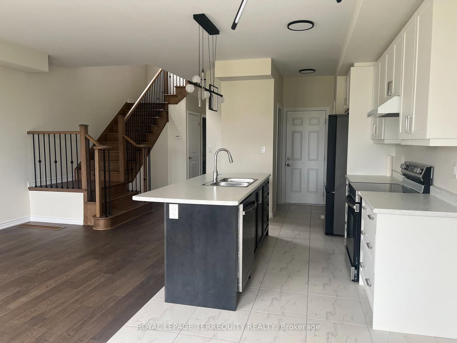 169 Vanilla Trail, Thorold, ON