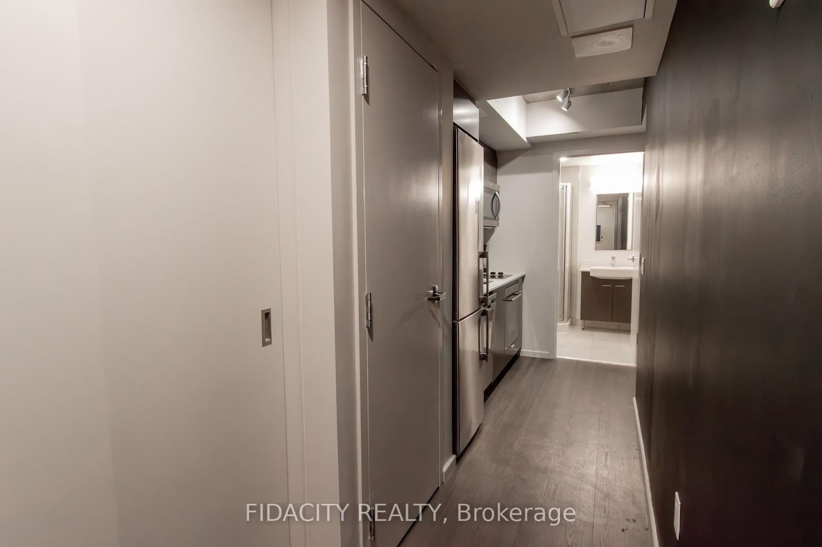 1615 - 105 Champagne Avenue, Ottawa, ON — photo 3