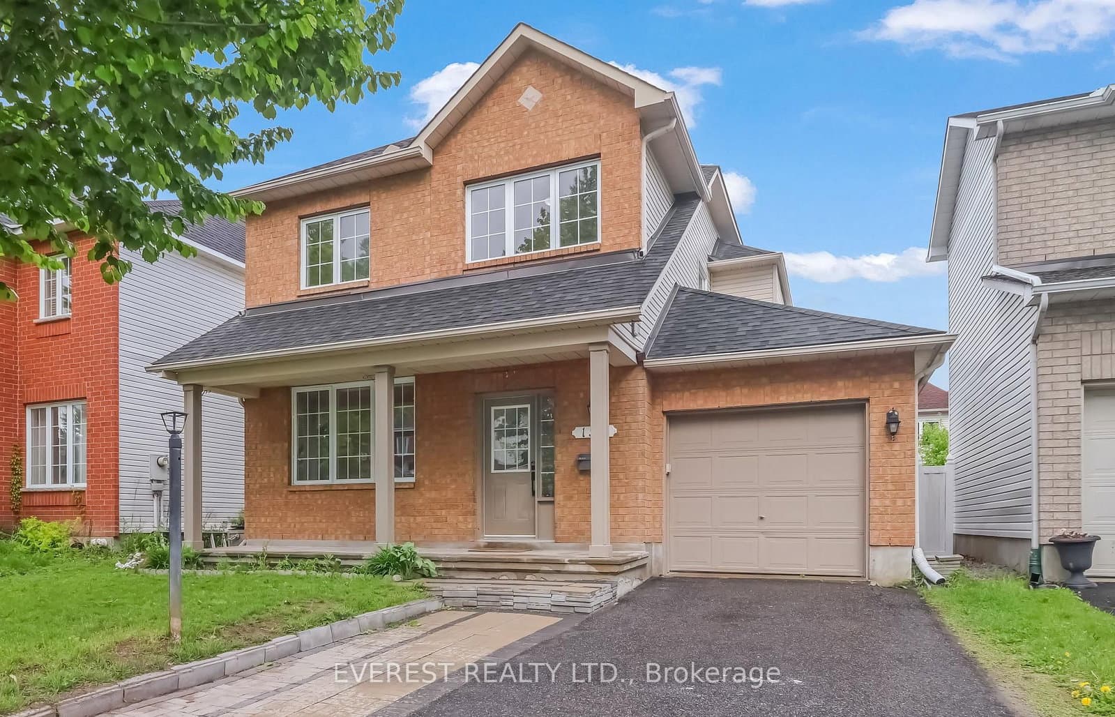 153 Cresthaven Drive, Ottawa, ON