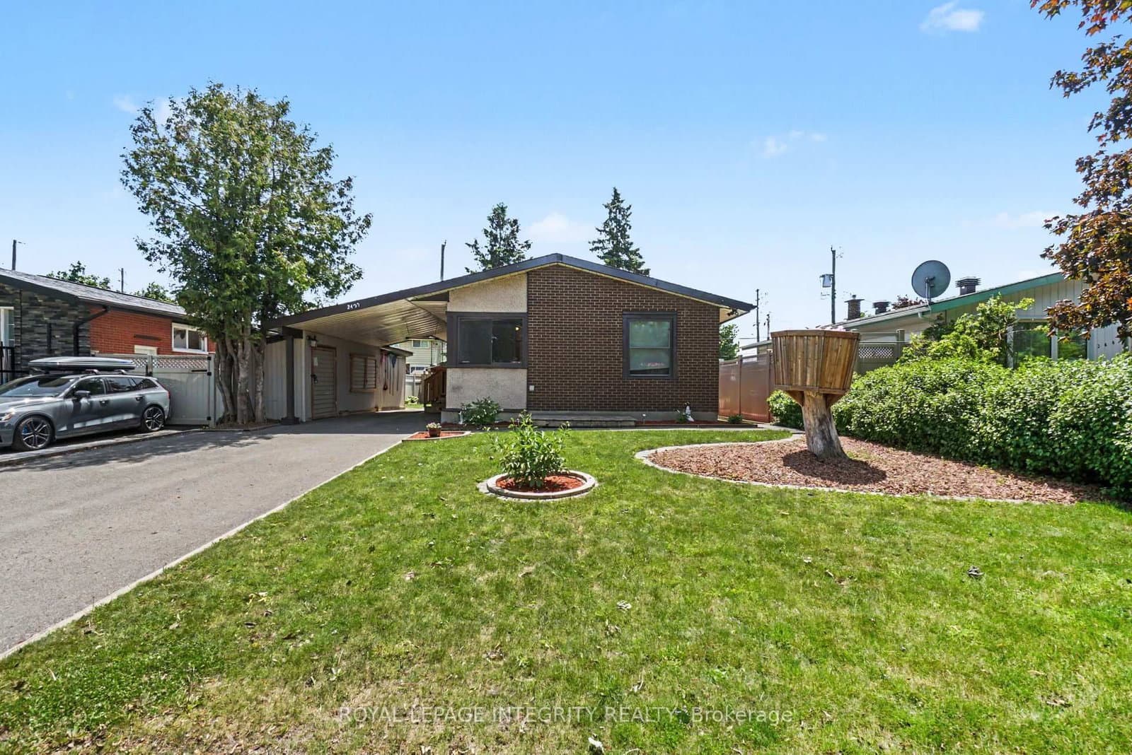 2450 Magnus Avenue, Ottawa, ON