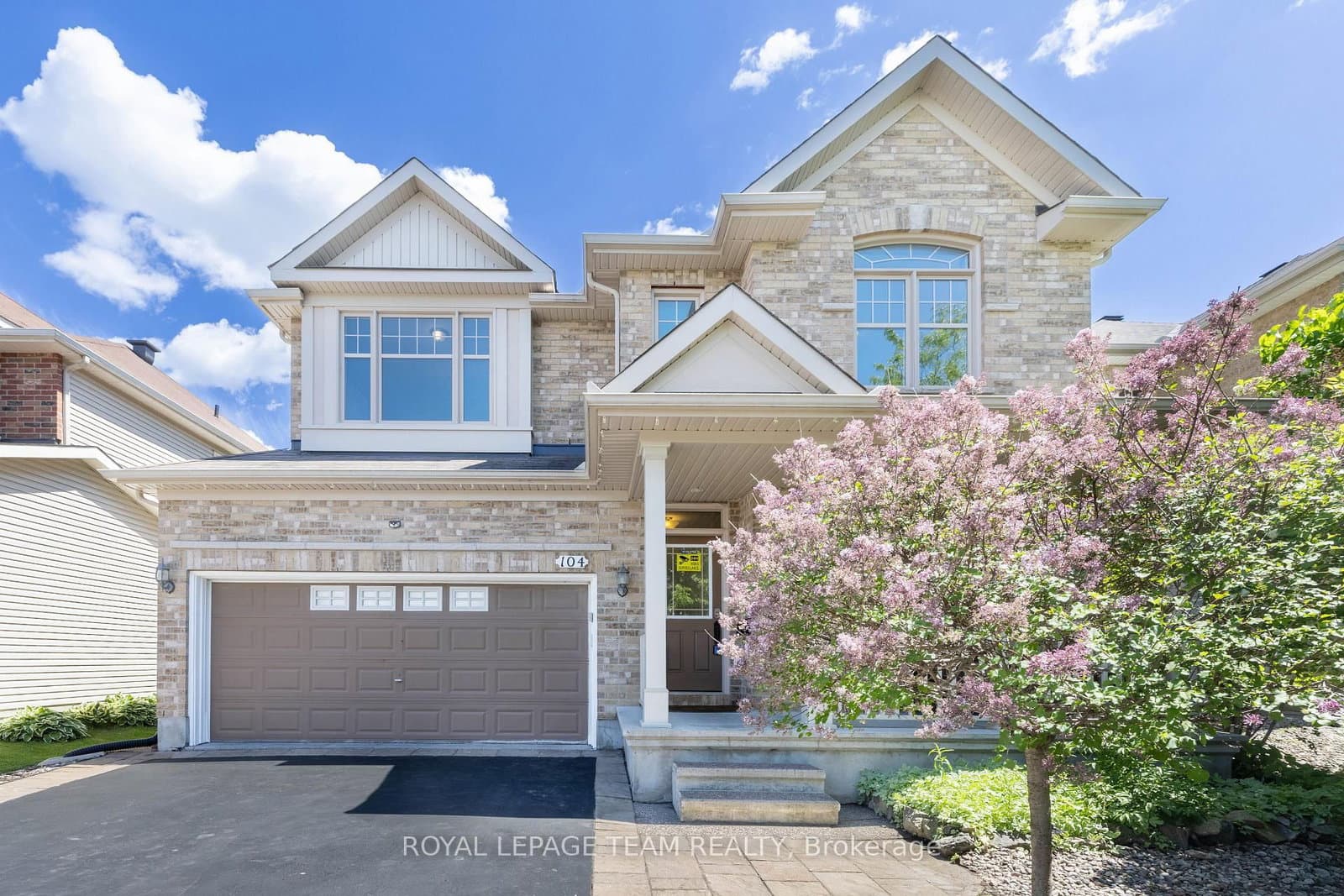 104 Panisset Avenue, Ottawa, ON