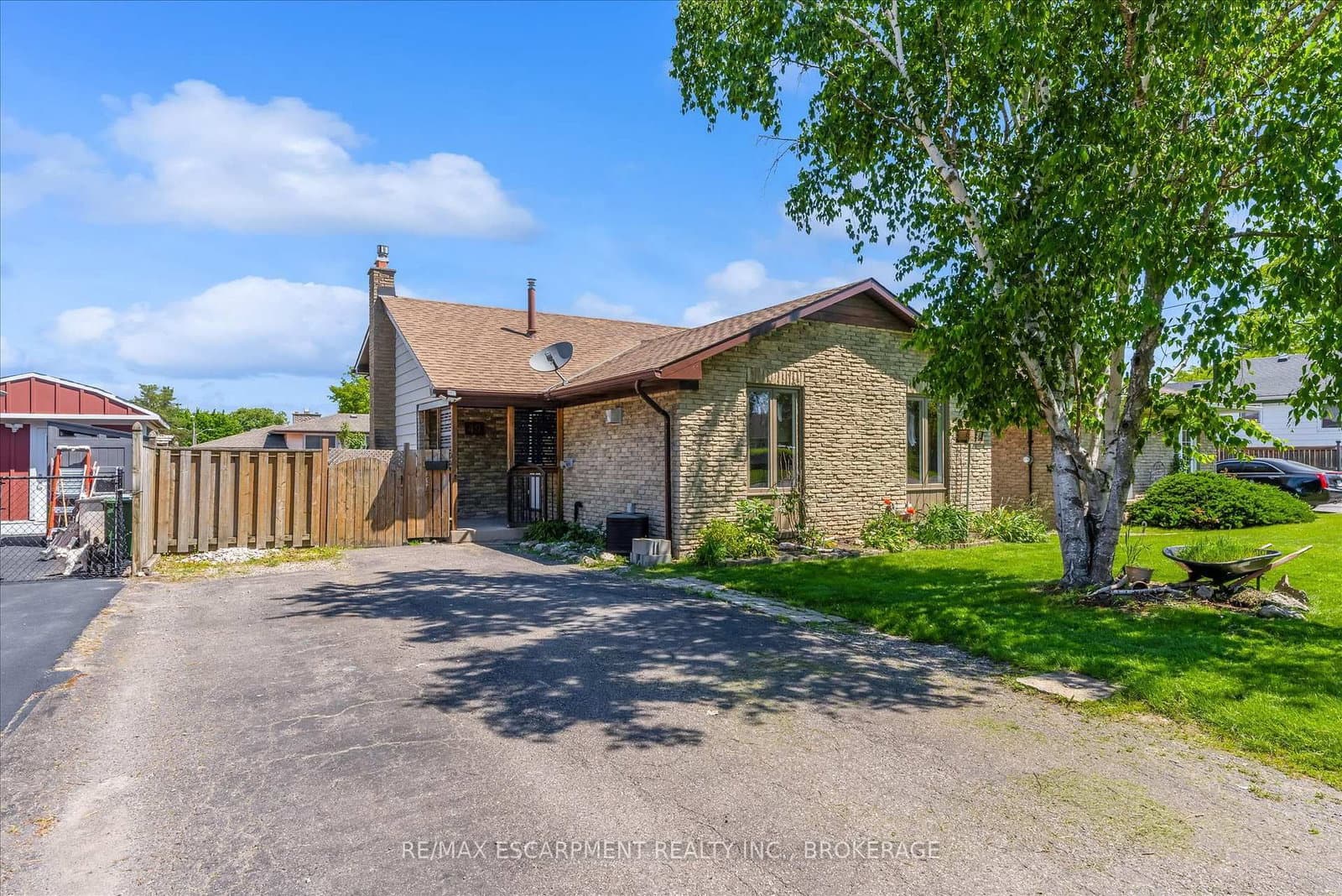 49 Grove Avenue, St. Catharines, ON