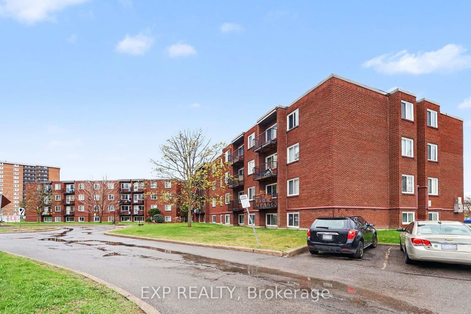 405A - 2044 Arrowsmith Drive, Ottawa, ON — photo 2
