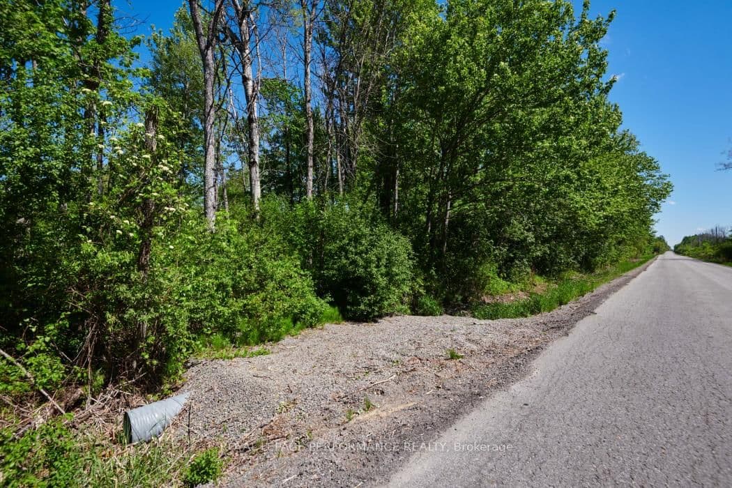 3255 Paden Road, North Gower, ON