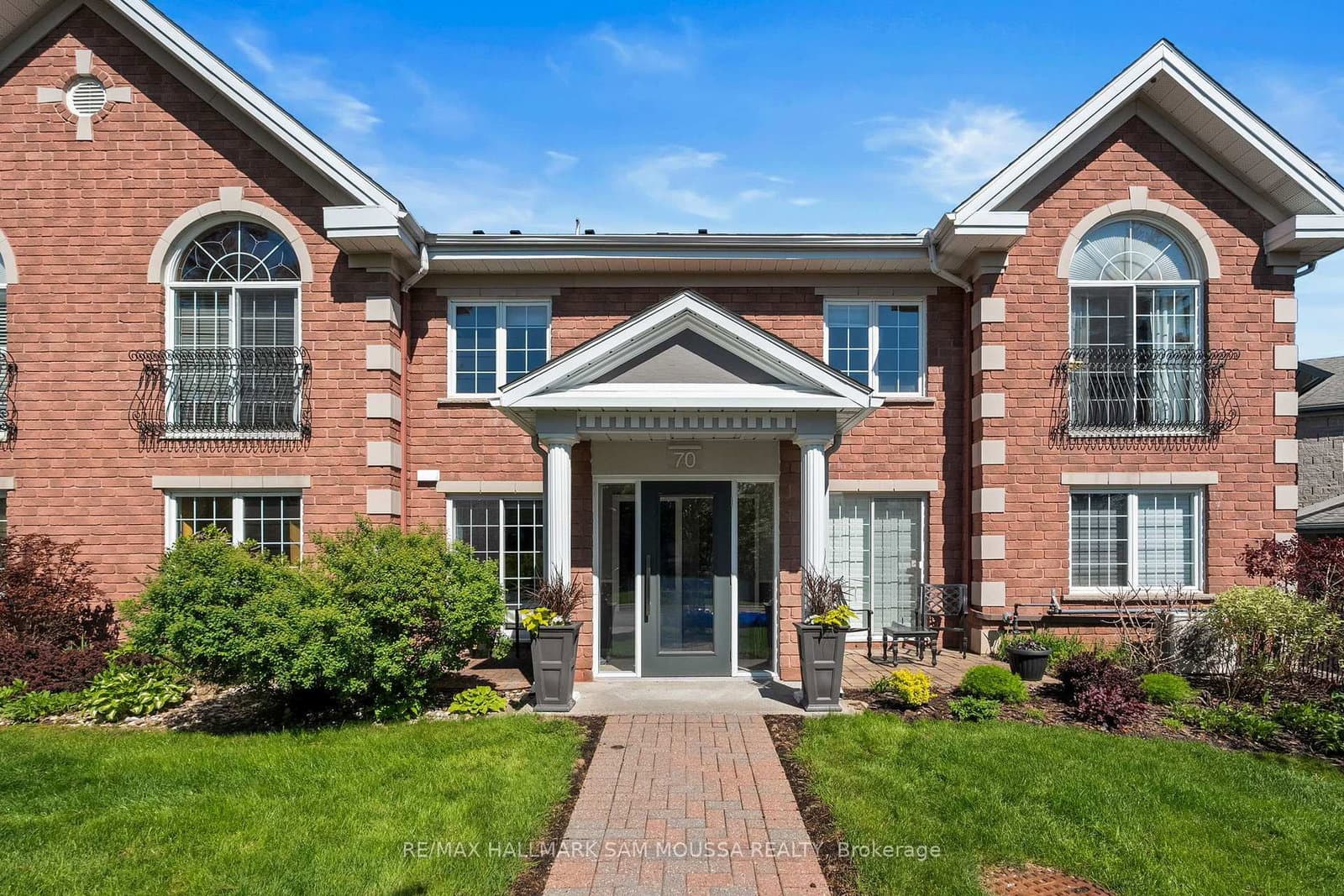 1C - 70 Robson Court, Ottawa, ON — photo 3