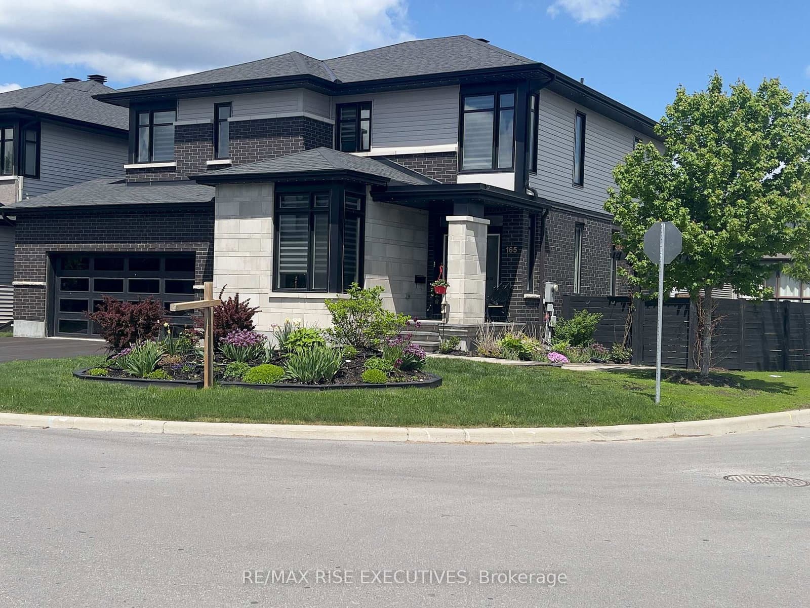 165 Finsbury Avenue, Stittsville, ON