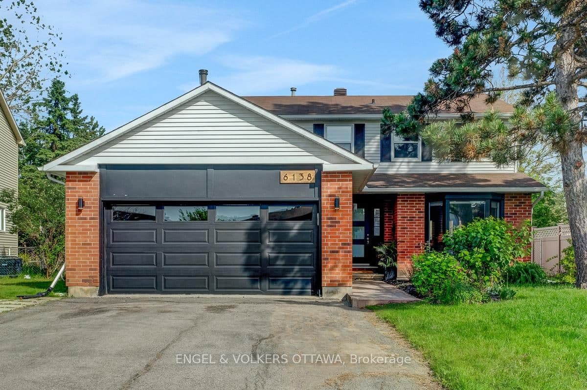 6138 Vineyard Drive, Ottawa, ON