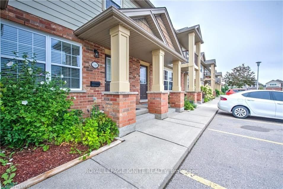 240 - 3320 Meadowgate Boulevard, London South, ON — photo 3