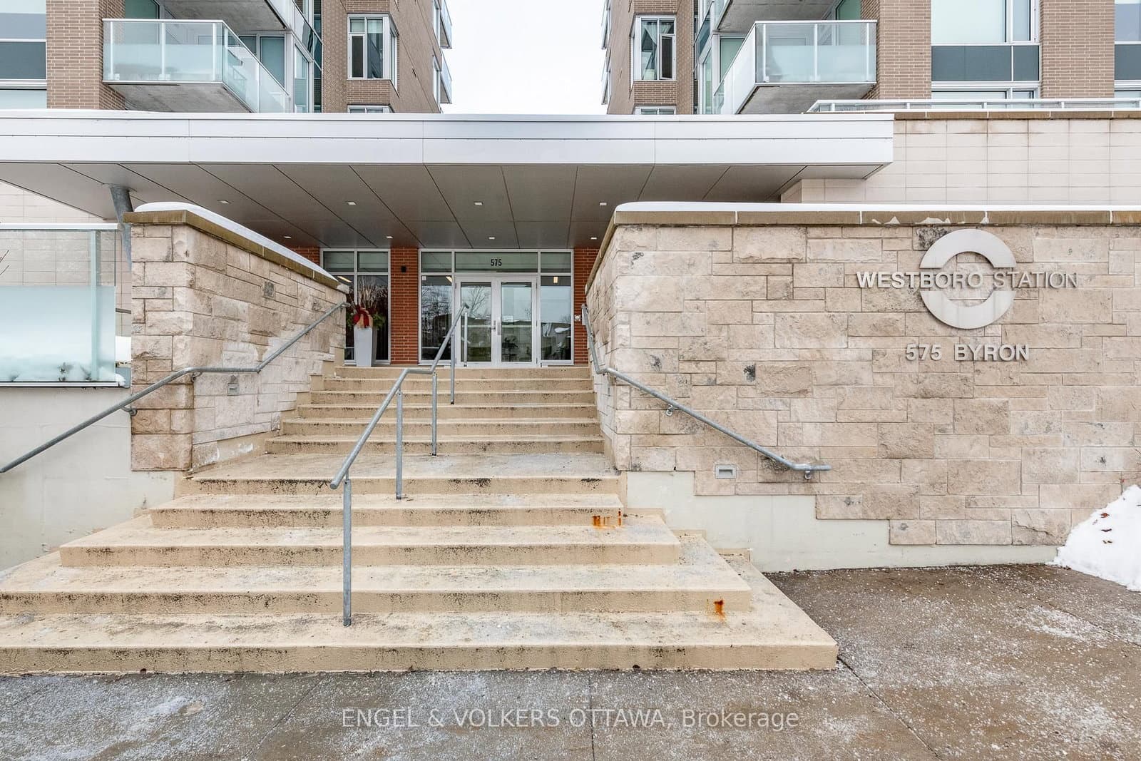 312 - 575 Byron Avenue, Ottawa, ON — photo 2